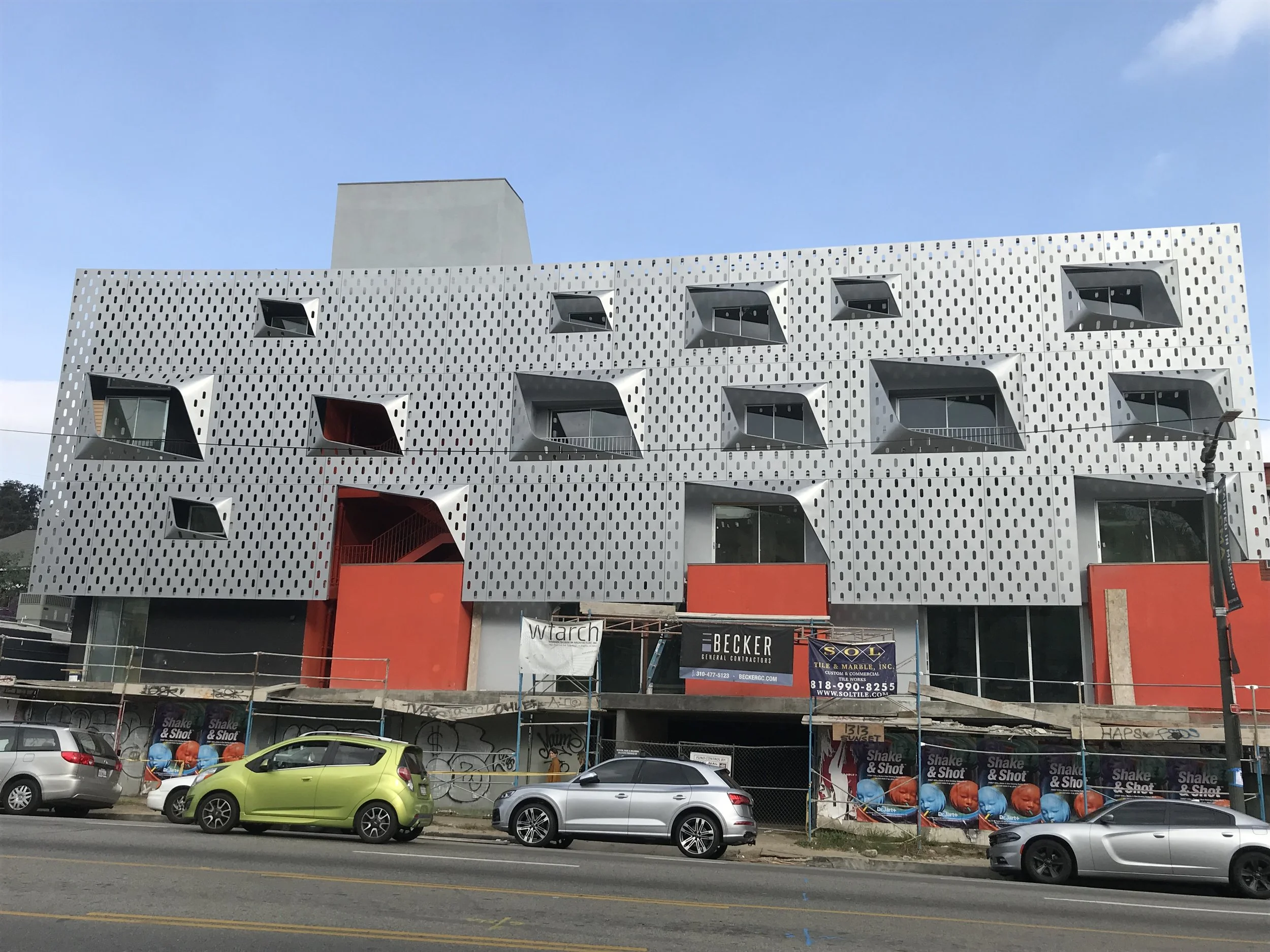 Graphic Perf-Facade-1313 Sunset-Los Angeles, CA-Install (25).jpg