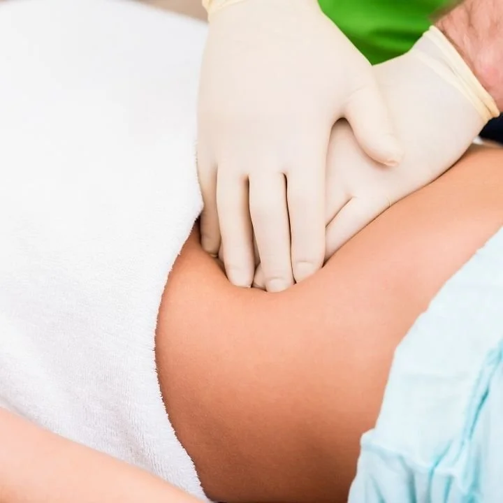 Colon hydrotherapy treatment in Leicester for bloating, constipation, IBS symptoms and digestive health support