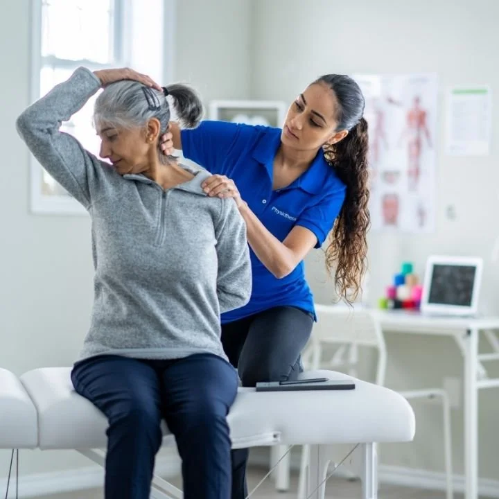 Physiotherapy and pain management packages in Leicester for injury recovery movement and rehabilitation
