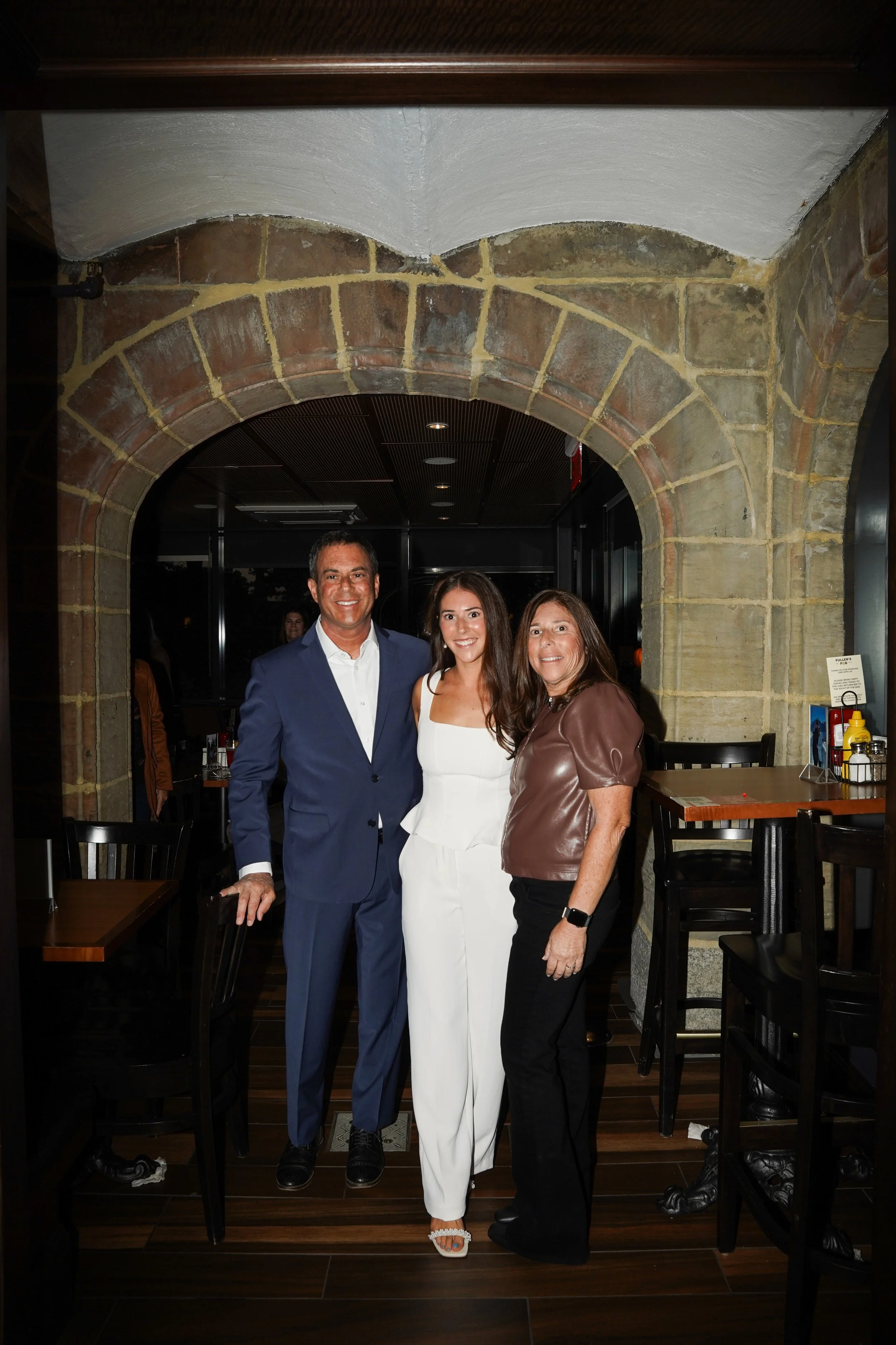 Jess&Ryan-208.jpg