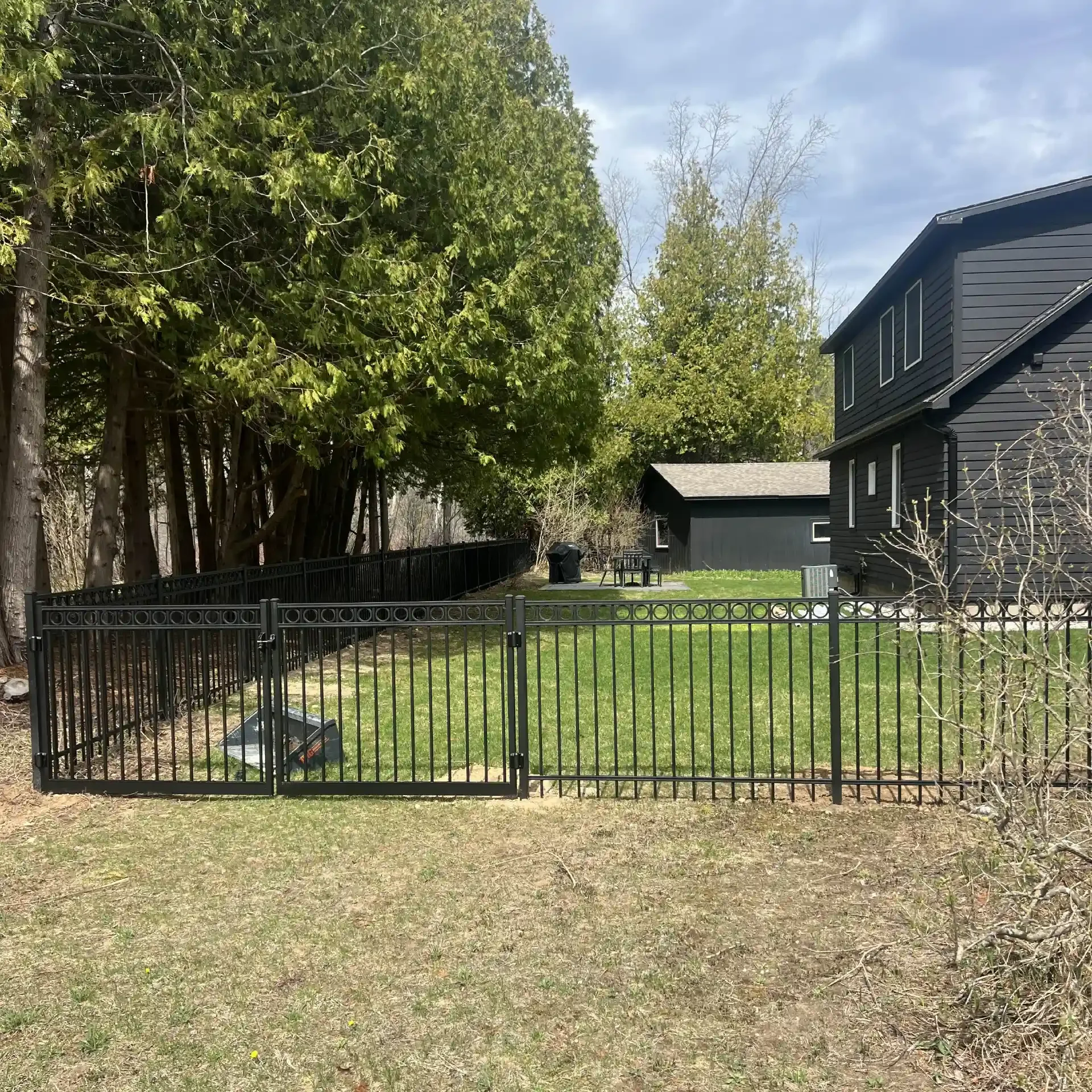 ornamental aluminum residential fence installation traverse city mi