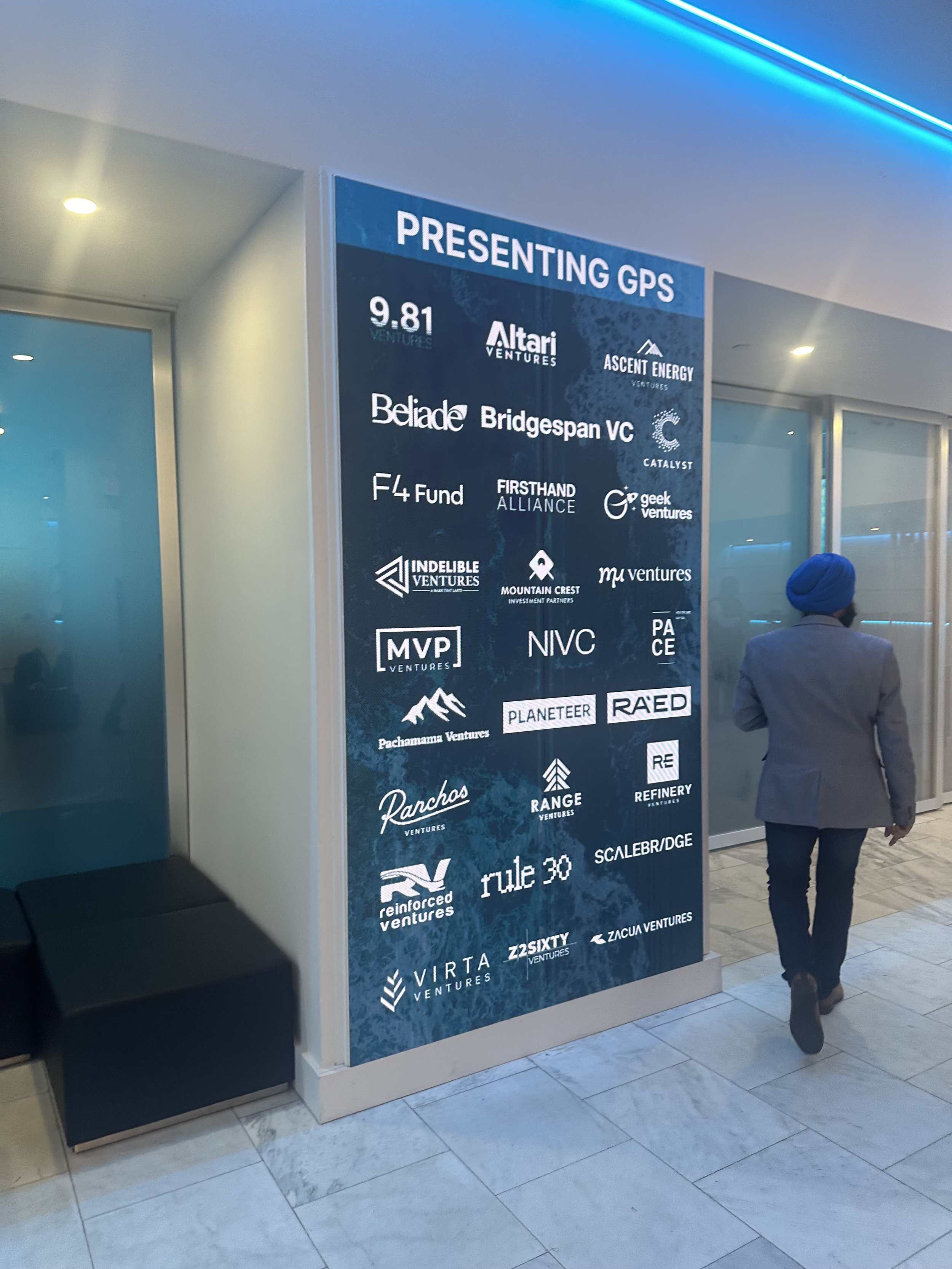Digital Signage.jpeg