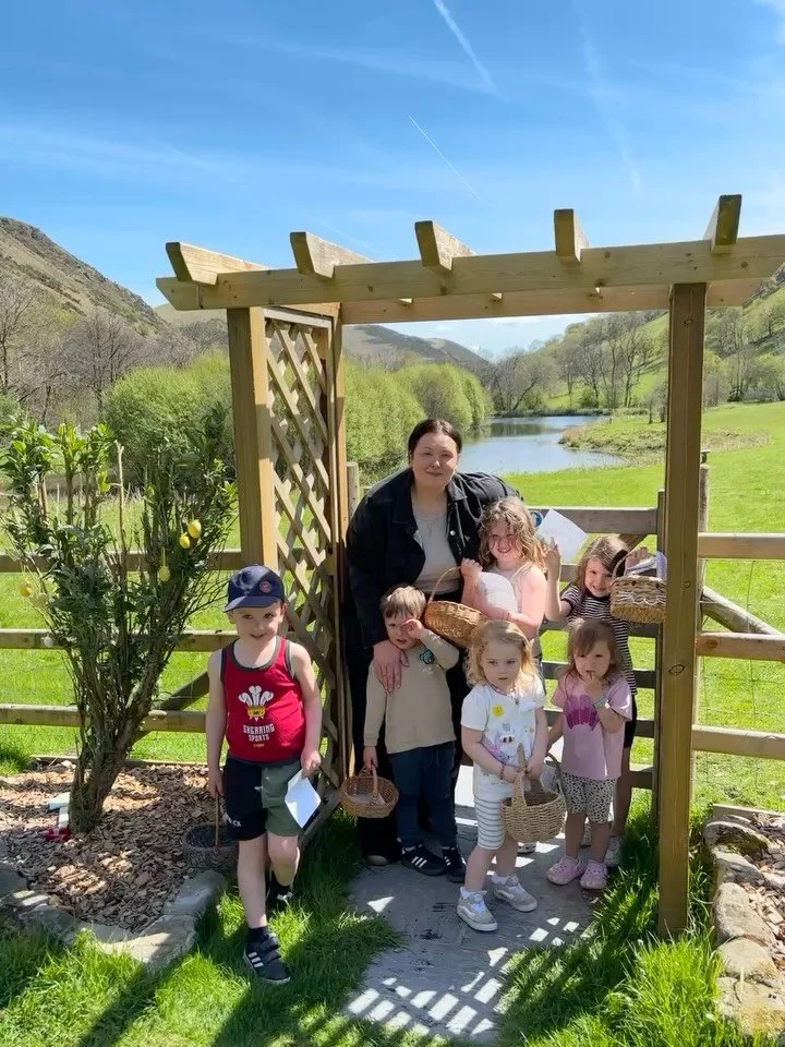 Easter egg hunt at LC 🐣🌷 this was so special 🥺

#easter #easteregghunt #eastersunday #eastergetaway #easterfun