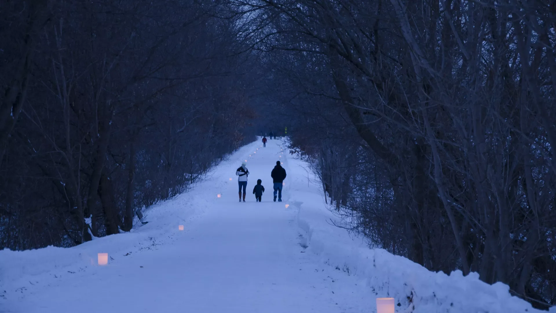 Minneopa Candlelight Hike