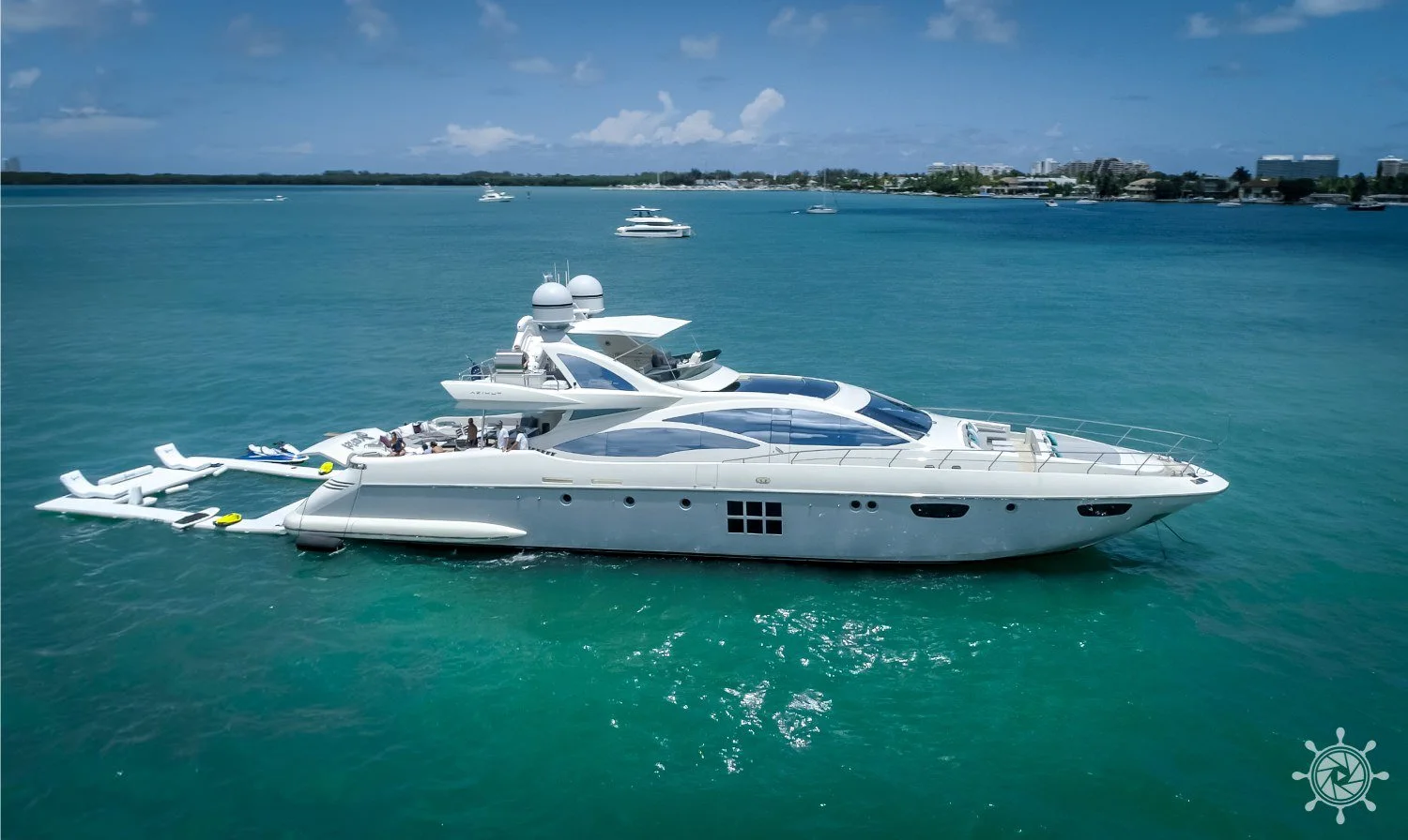 103s-azimut-scarlet-10.jpg