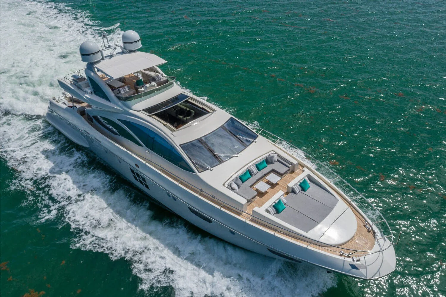 103s-azimut-scarlet-3.jpg