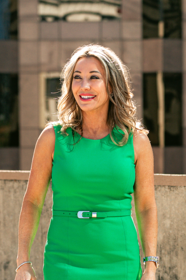 Crystal Olenbush Elite 25 Austin Luxury Real Estate