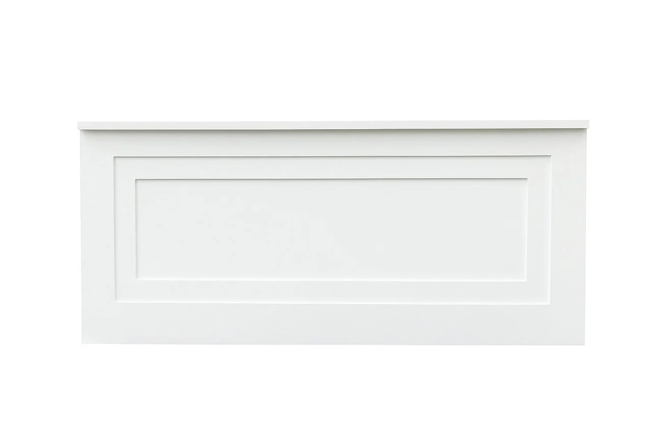 Single straight white bar.