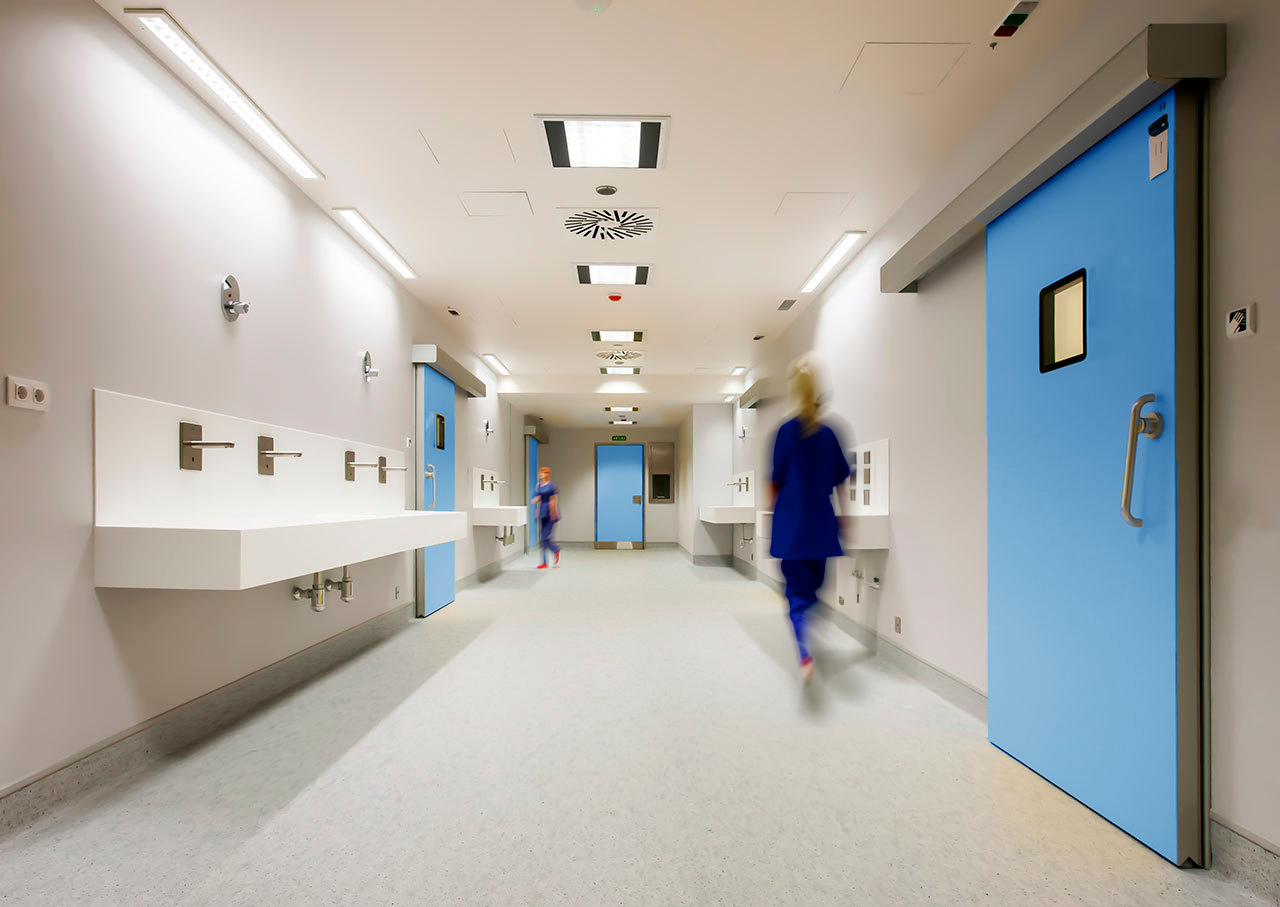 VØRK Utzon piso vinílico homogéneo antibacteriano y antiestático para hospitales | VØRK (Gerflor Tarkett Polyflor)