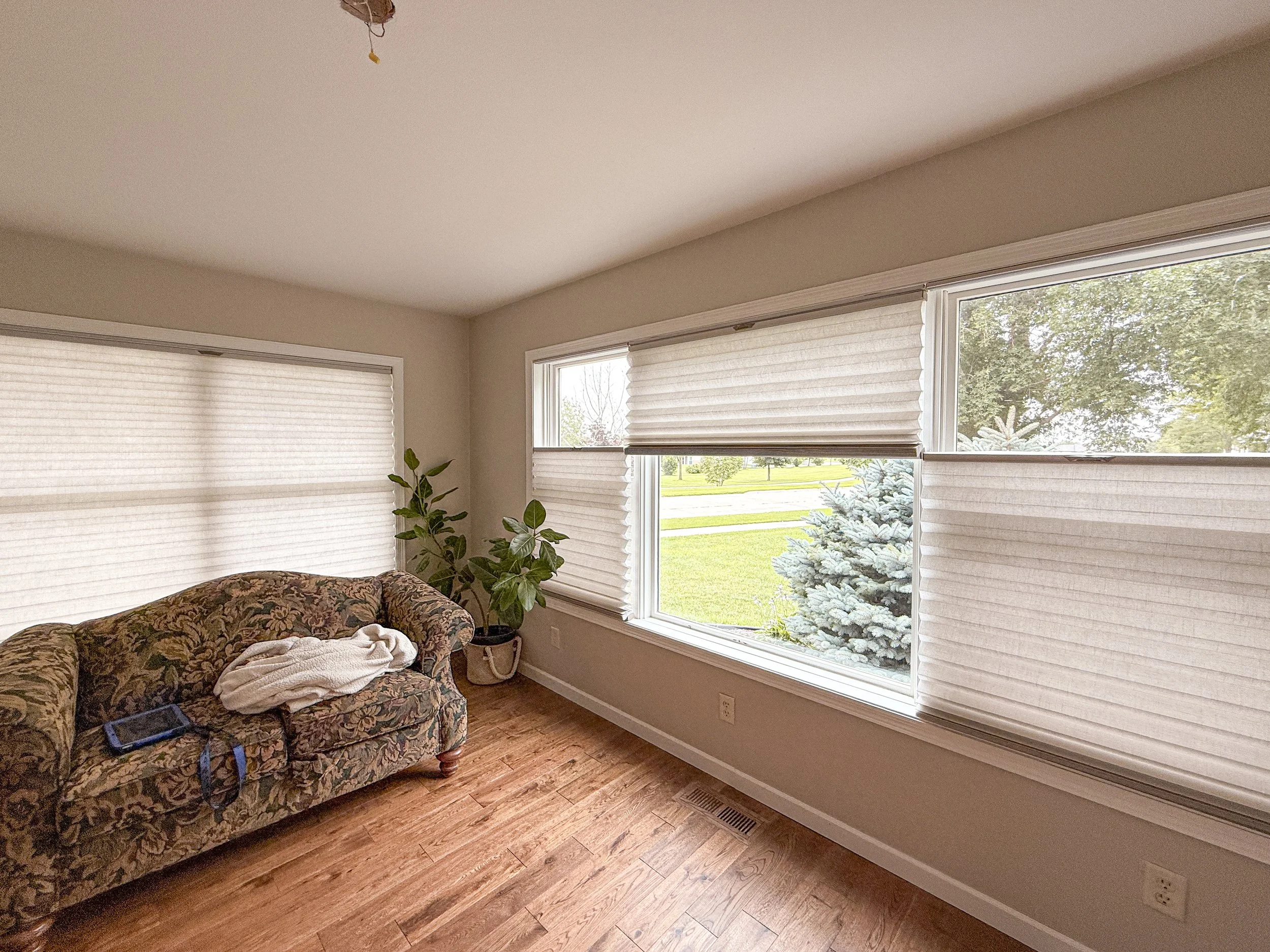 605 Blinds Honeycomb Shades