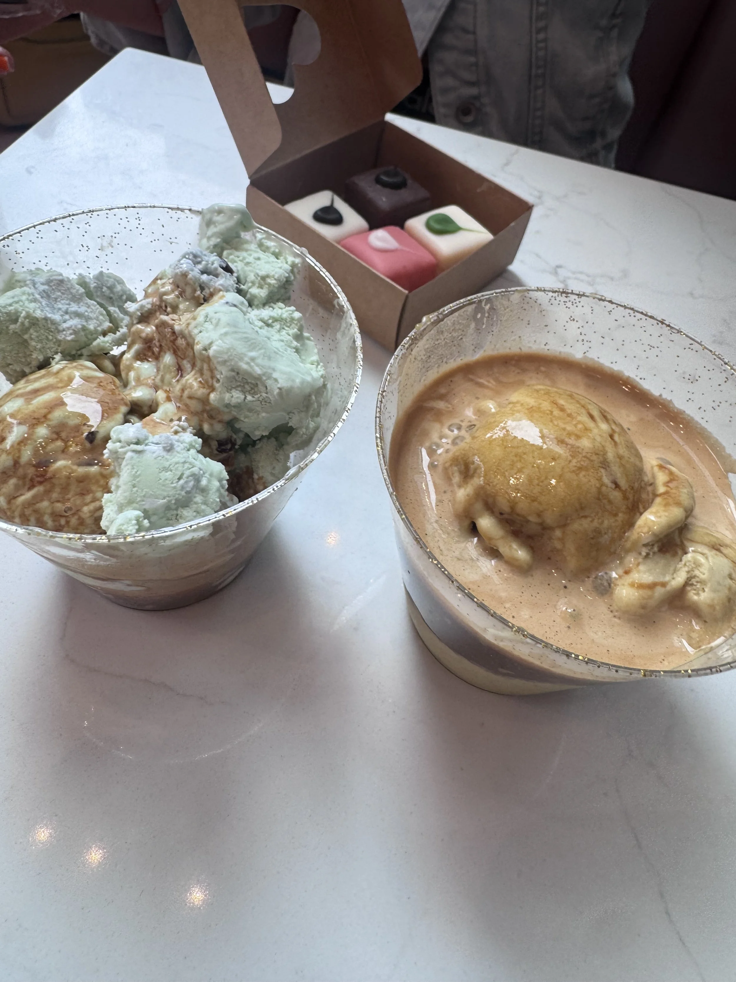 Café Crèmerie Fulton Market Review: The Affogato That Stopped Our NeoCon Walk