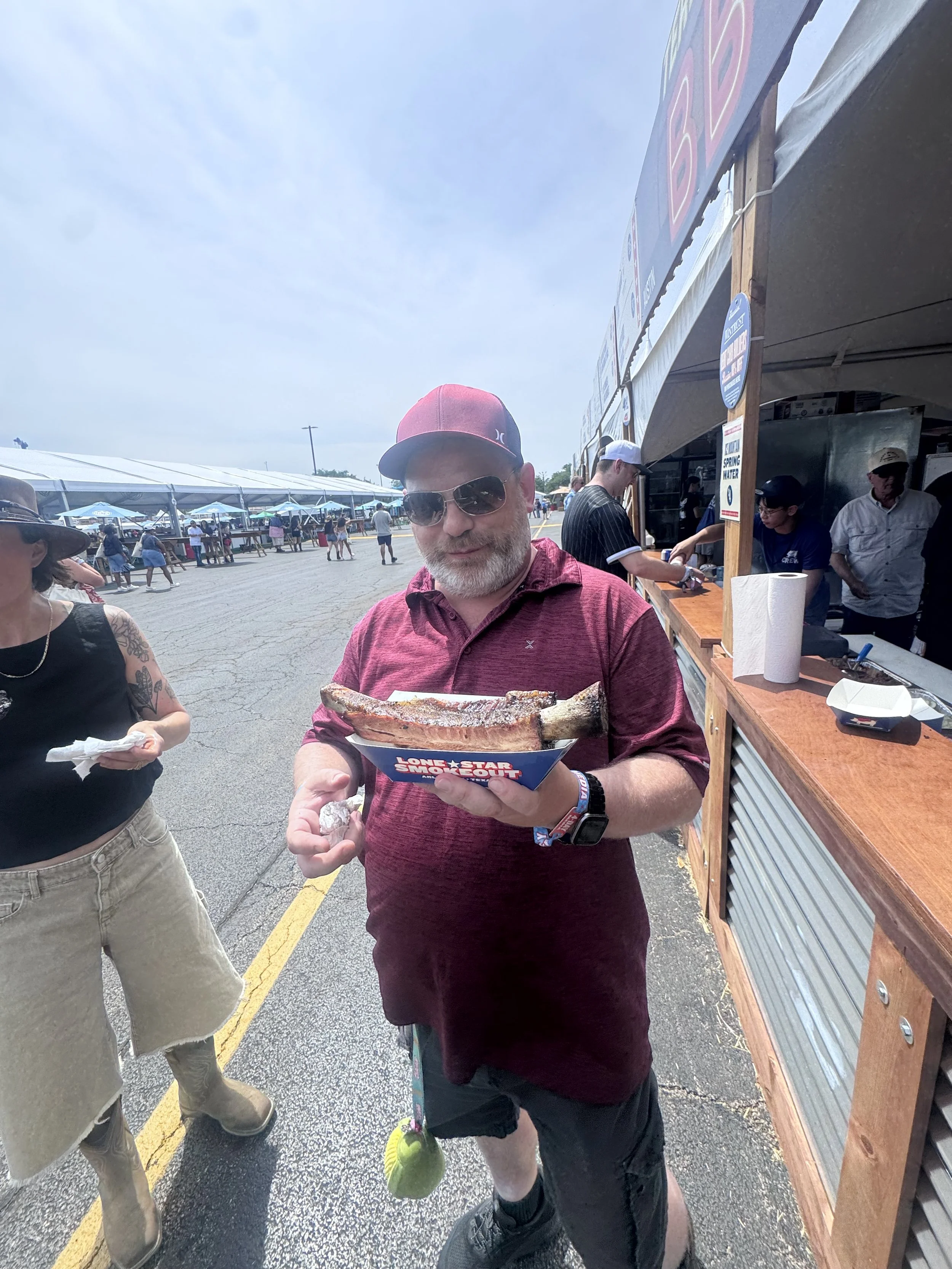 Windy City Smokeout Day 3: The Quest for the Giant Beef Rib