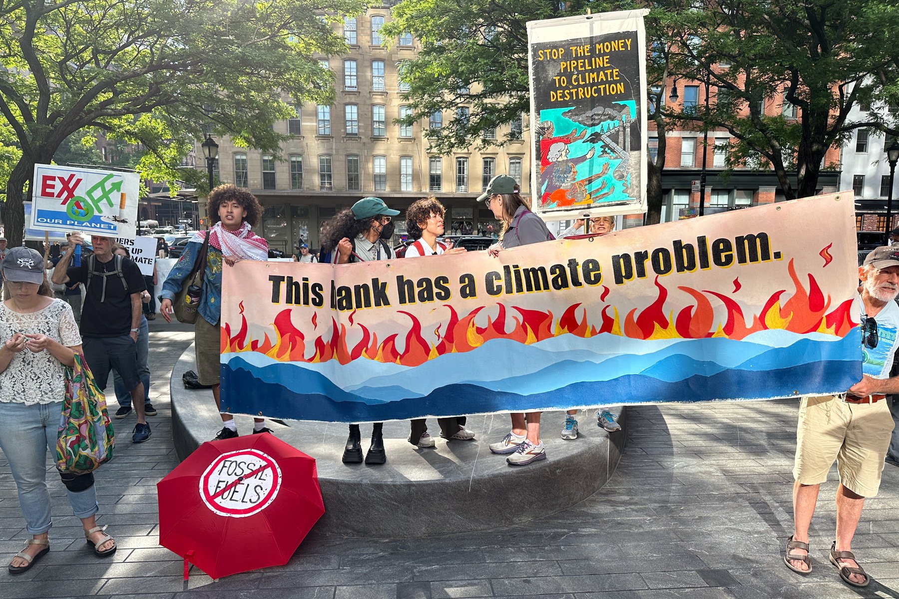 Megabanks have committed $6.9 trillion to fossil fuels since 2016 – with almost half to new oil, gas, and coal