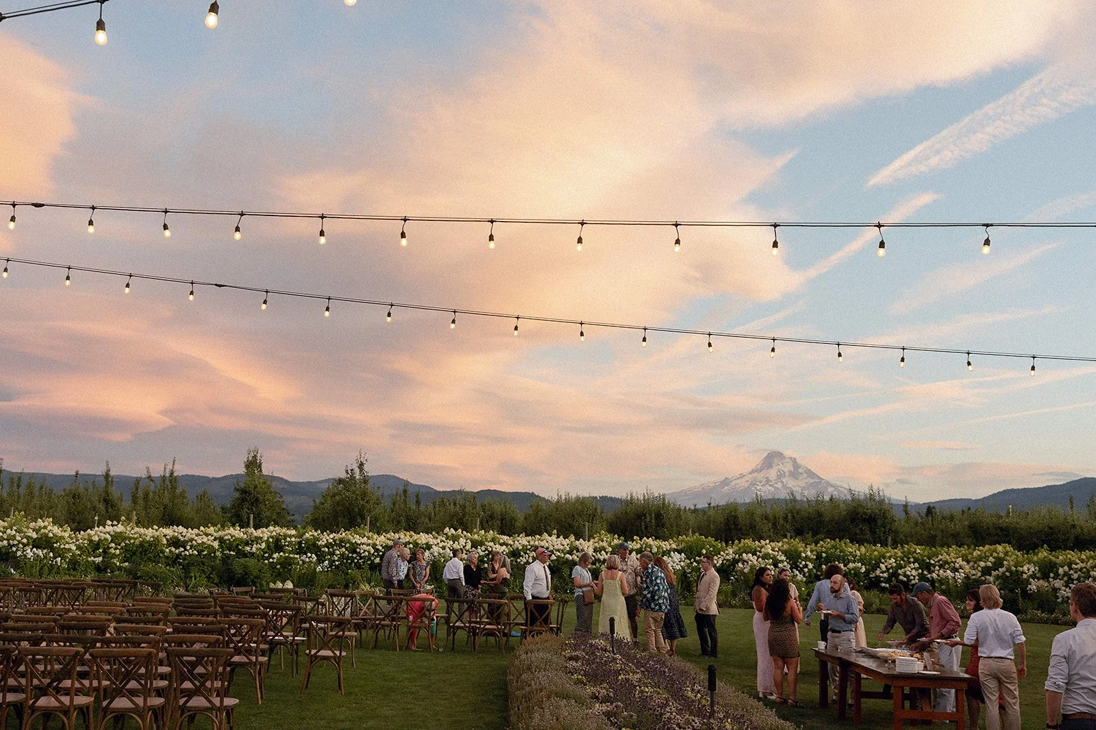 the-orchards-hood-river-wedding-dance-floor-93.jpg