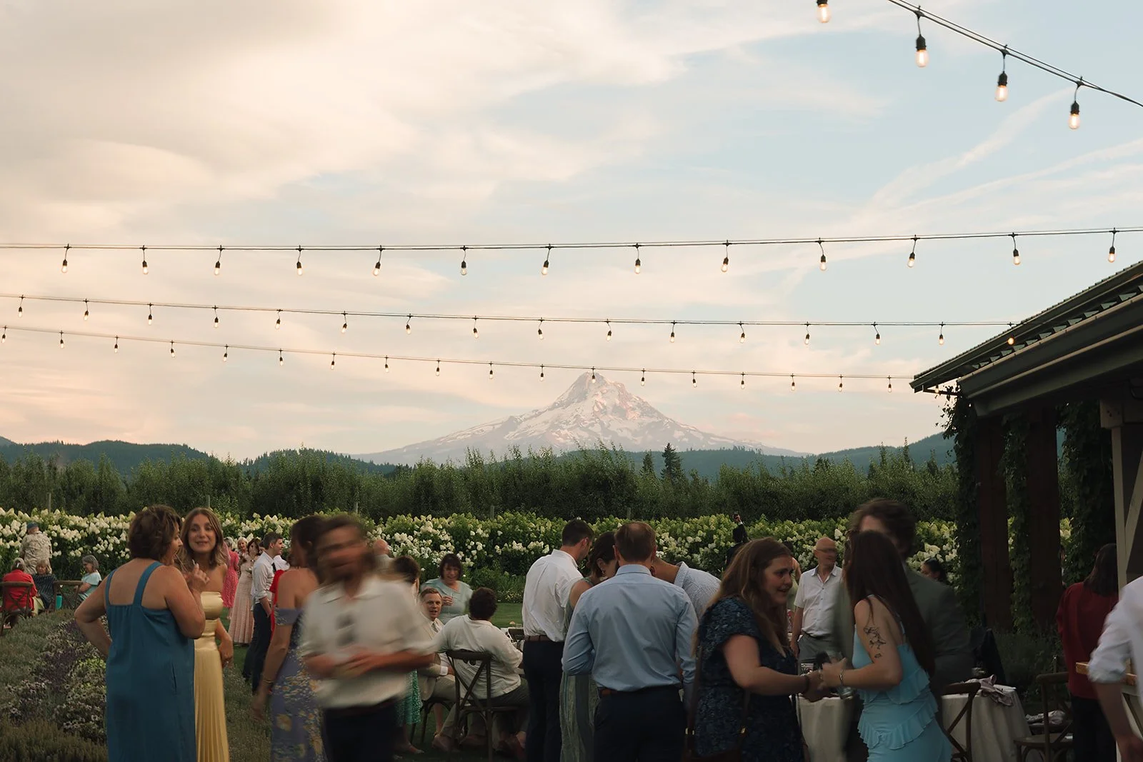 the-orchards-hood-river-wedding-dance-floor-65.jpg