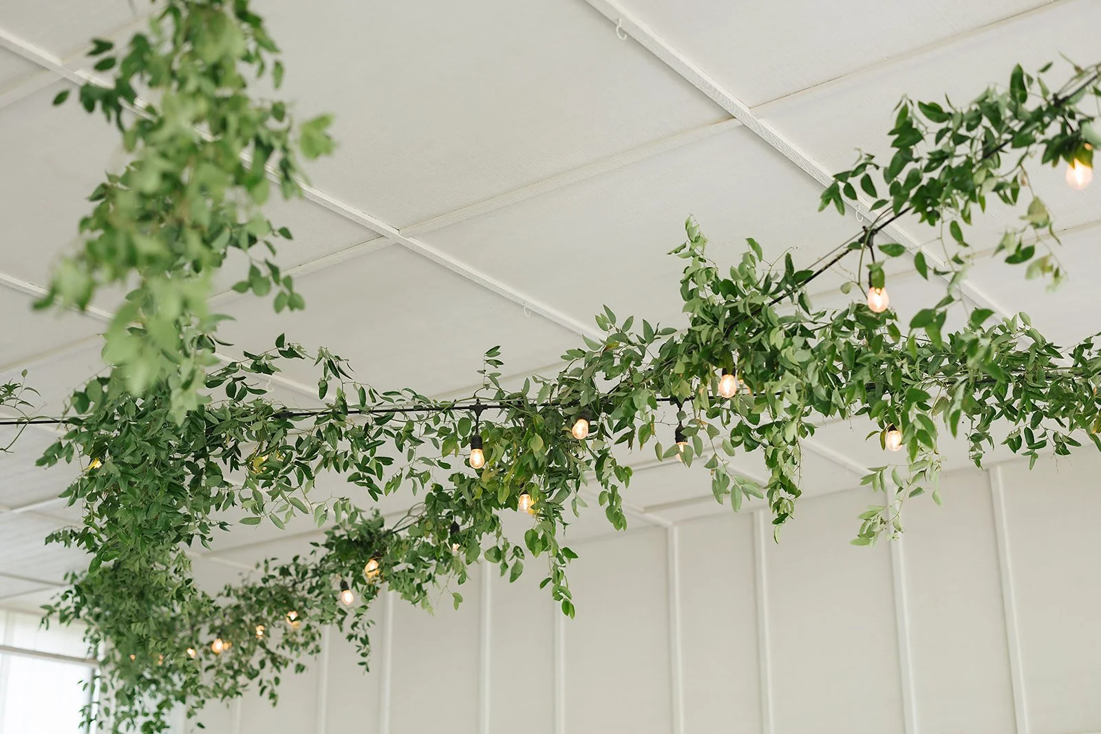 the-orchards-hood-river-wedding-photos-16.jpg