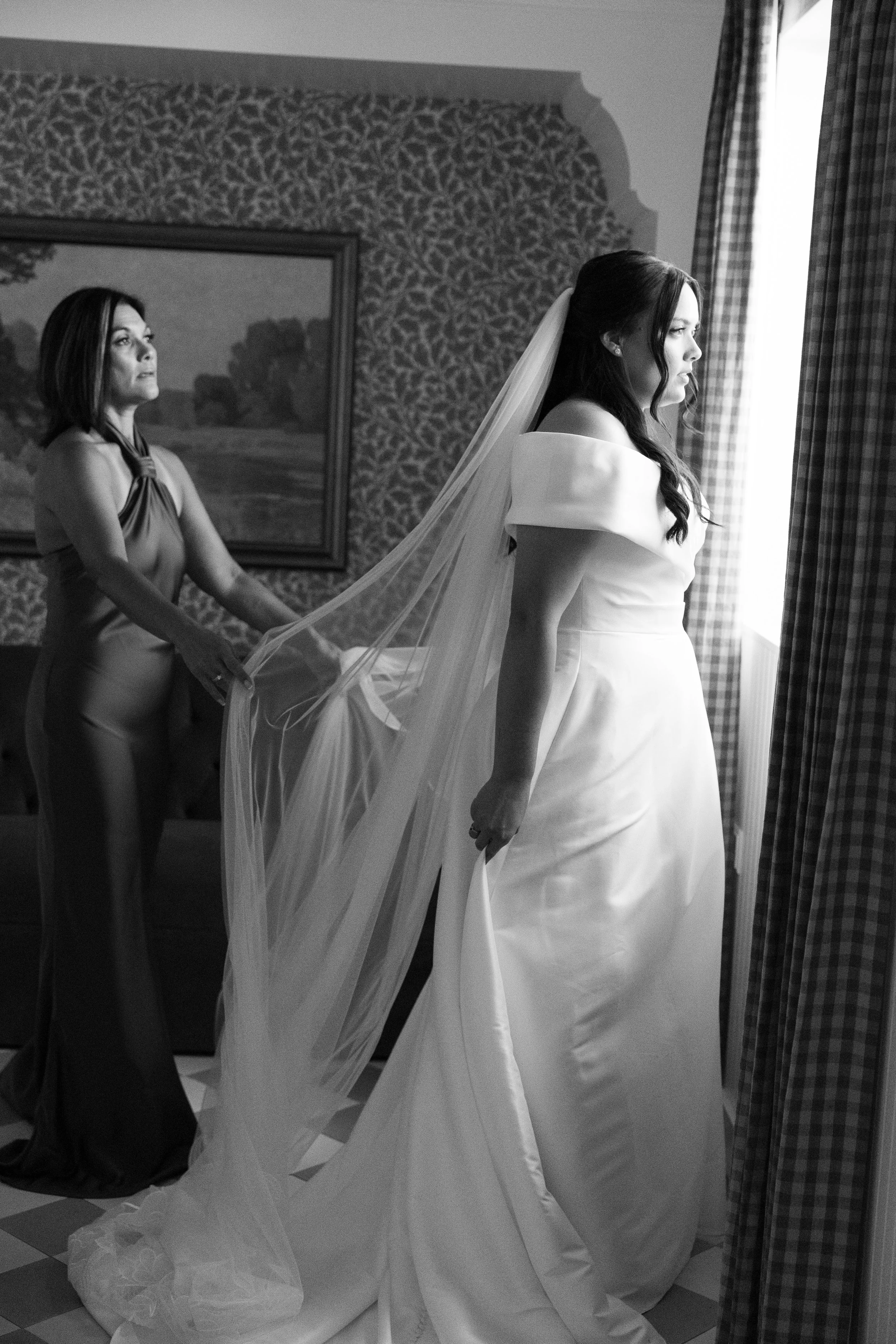 TheSkorosPreviews_LeahWarnerPhoto-1435 (1).jpg