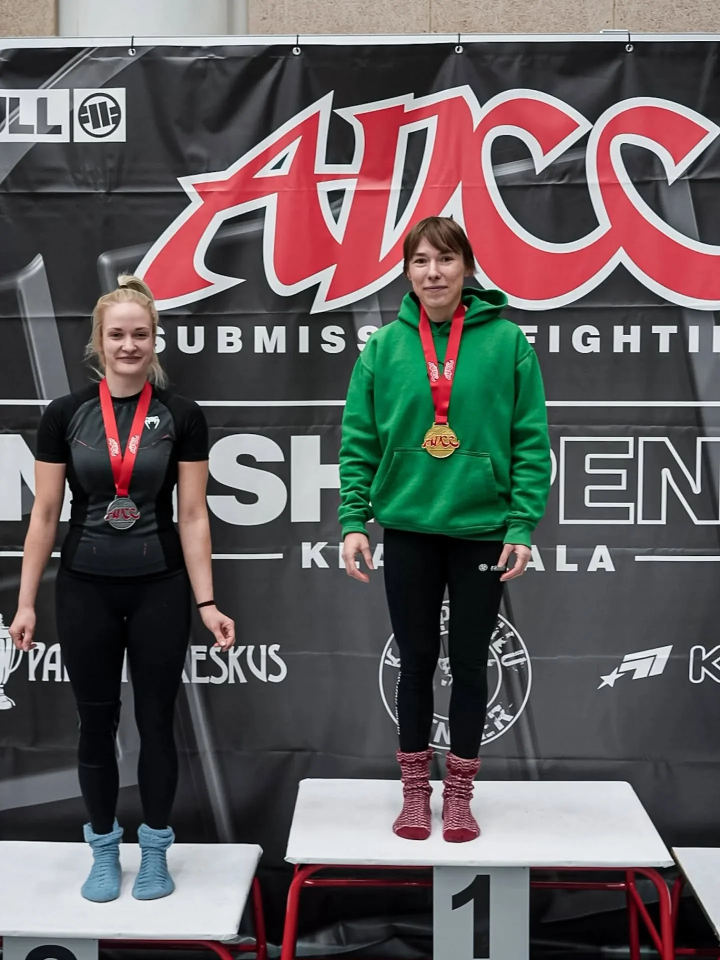ADCC Finnish Open p&auml;iv&auml; 2✌🏻

Kaikki 4 osalistujaa voitti mitalin
Oona🥇Pro
Akseli🥈Intermediate
Elias🥈Intermediate
Aaro🥉Pro