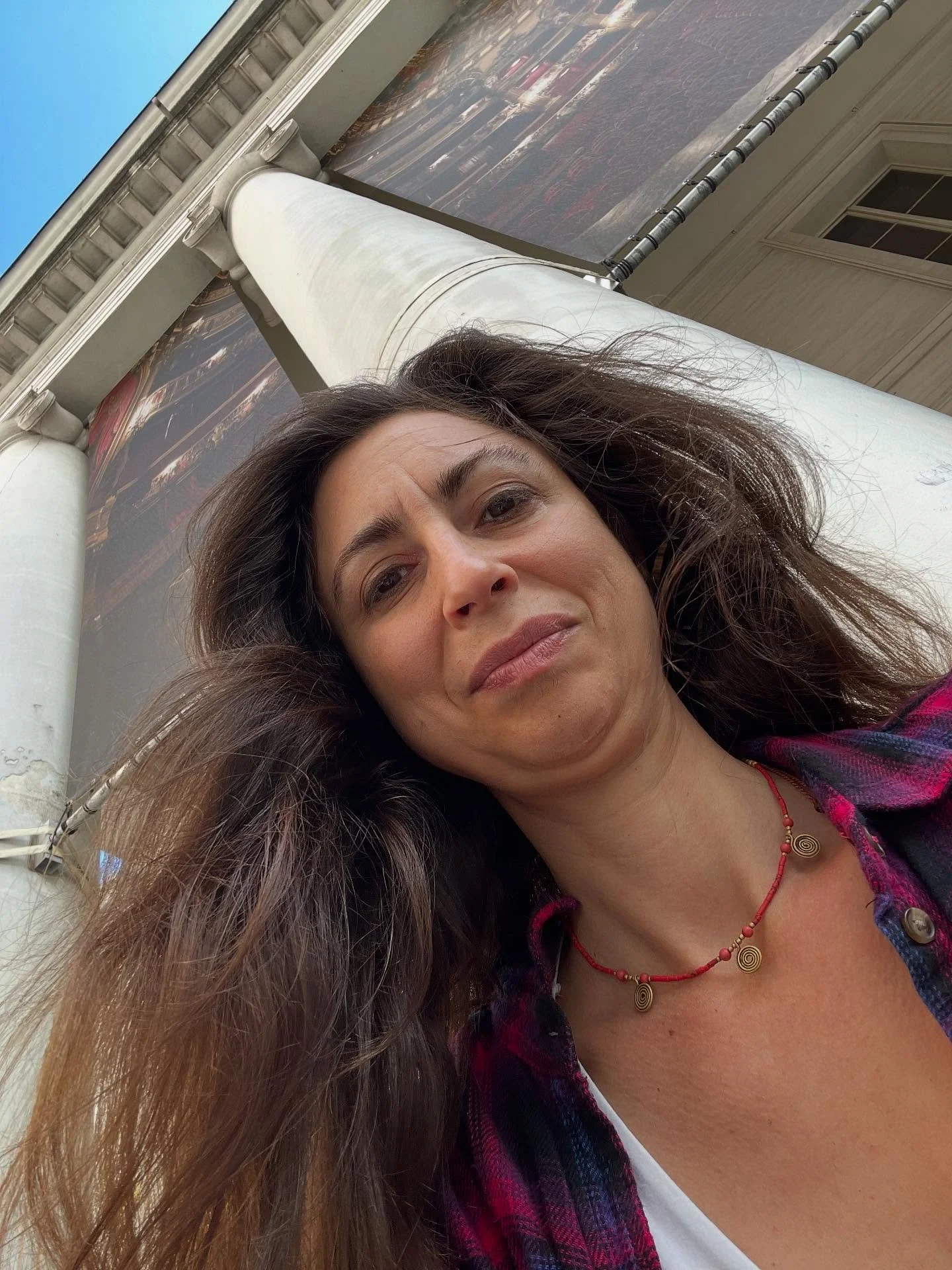 I had a really beautiful weekend doing Contact Improv in Brussels. I spontaneously decided to join a weekend workshop or perhaps the Universe just aligned. I like Brussels. It&rsquo;s lively but low-key.
Who else is in Brussels? Any frame drummers?
N