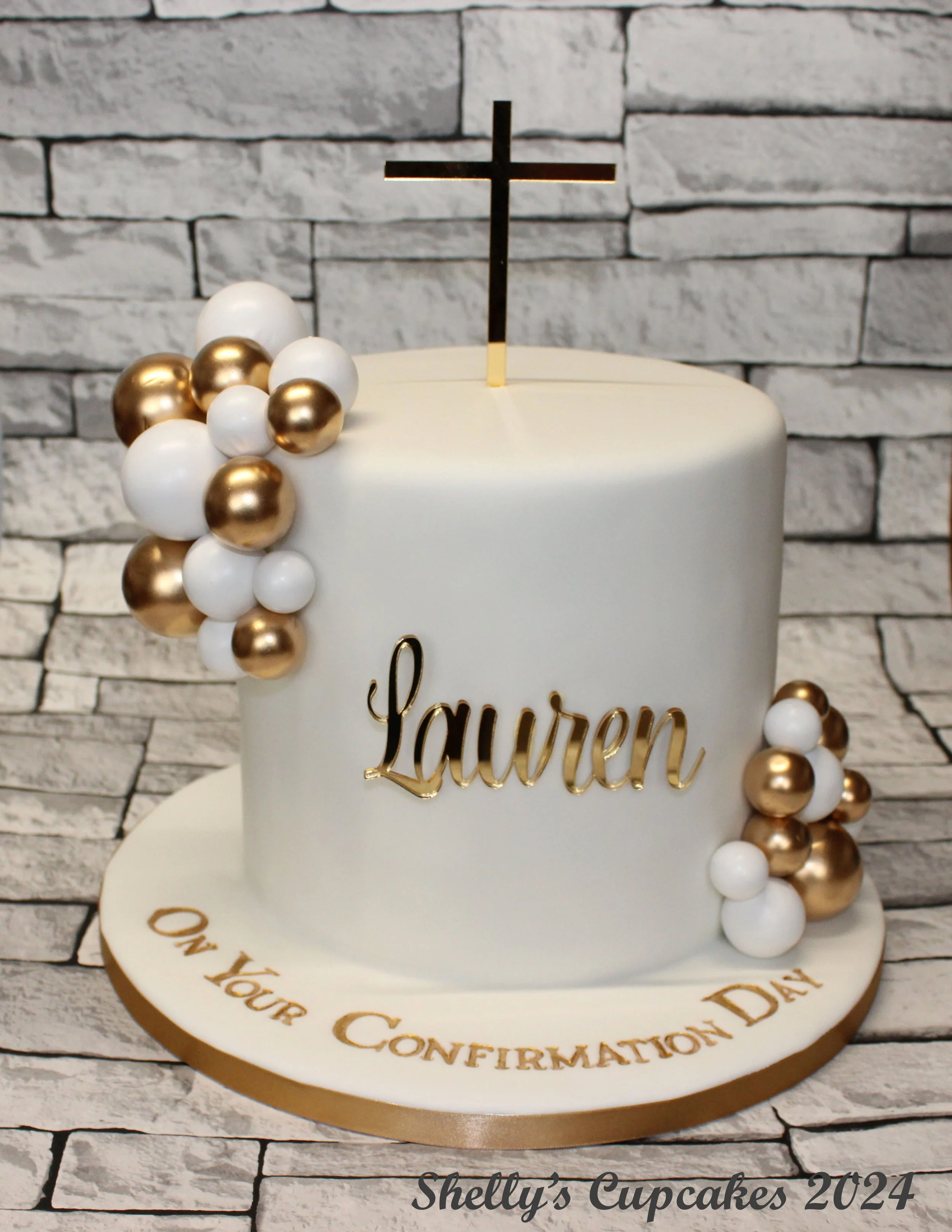 Gold & White Bubbles Fondant 