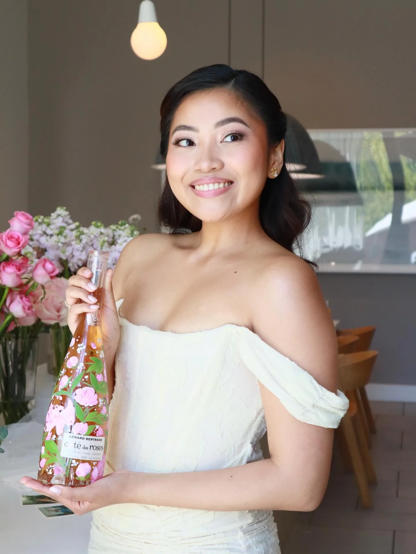 In her Bridal Era💍
Hair and Makeup by @thestylistvee