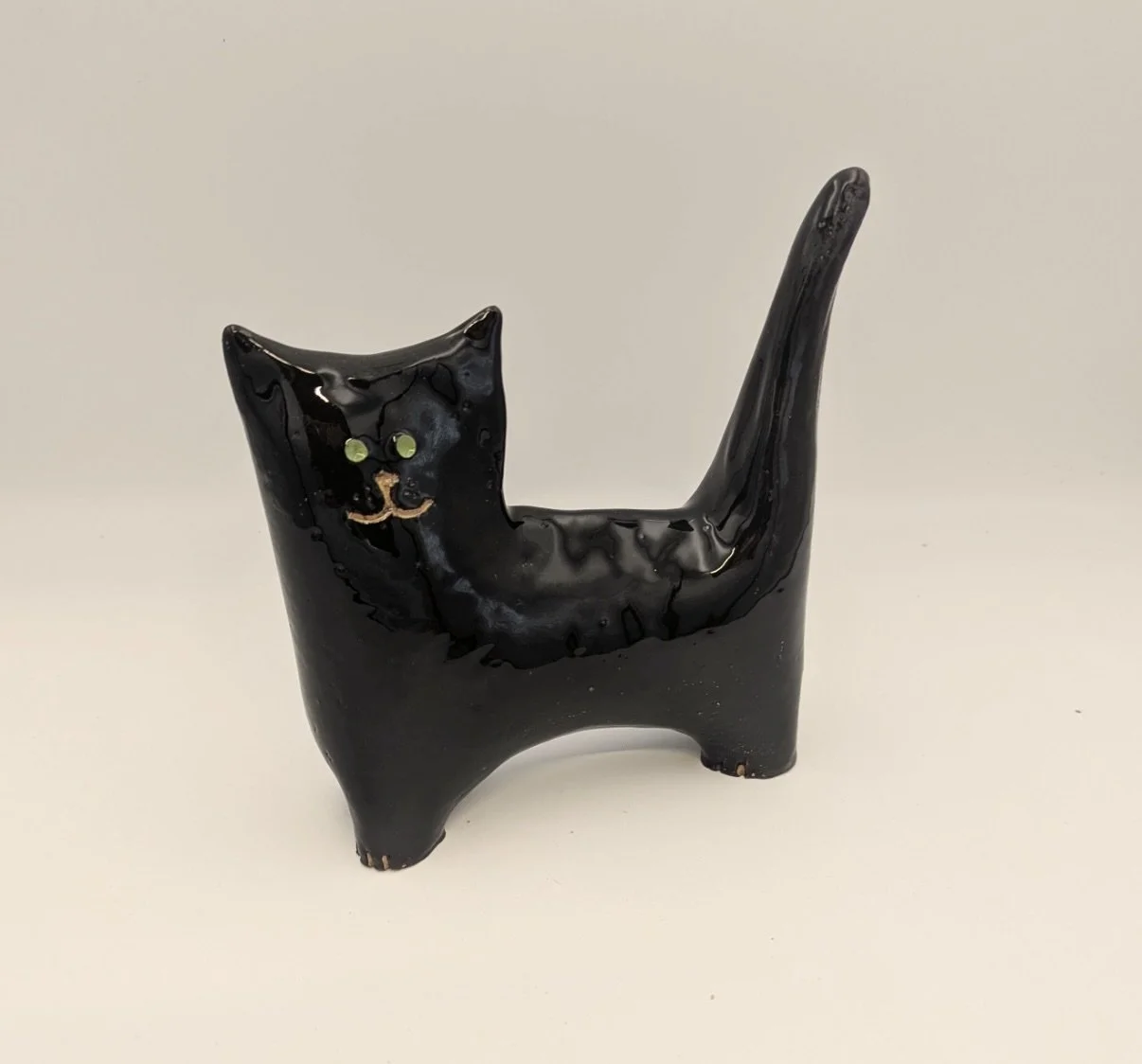 Get your paws creative 🐾 

Join us for our Stylised Clay Cat workshop on 6th December at Brookside Art Shed! 😻 a few places available. 

It&rsquo;s the last workshop of 2025, I can&rsquo;t believe how fast the year has gone by! Thank you so much fo