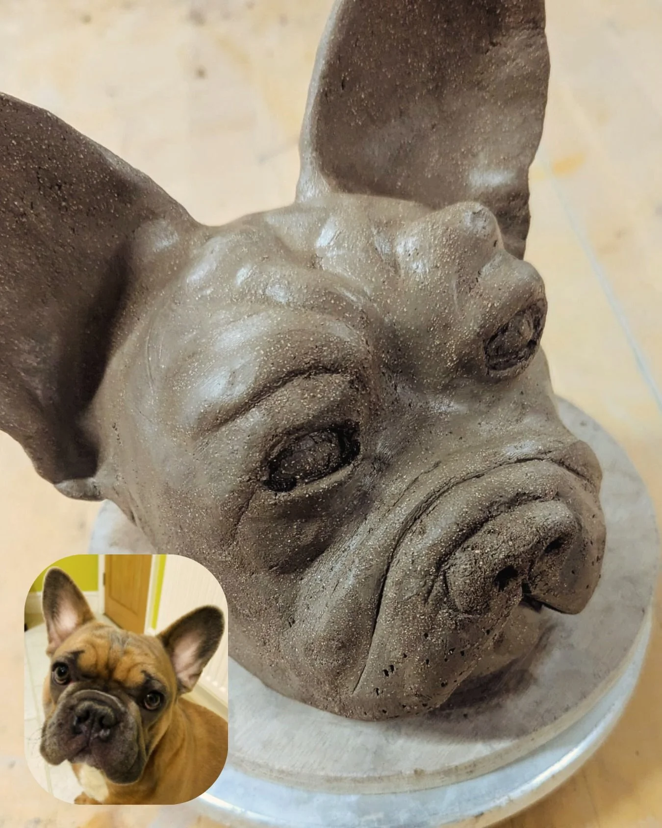 Bring your best fur-riend 🐾 (well&hellip; a photo of them 😉) and turn their adorable little face into a one-of-a-kind clay keepsake. From floppy ears to boopable noses, we&rsquo;ll help you squish, sculpt, and smile your way to a mini masterpiece o