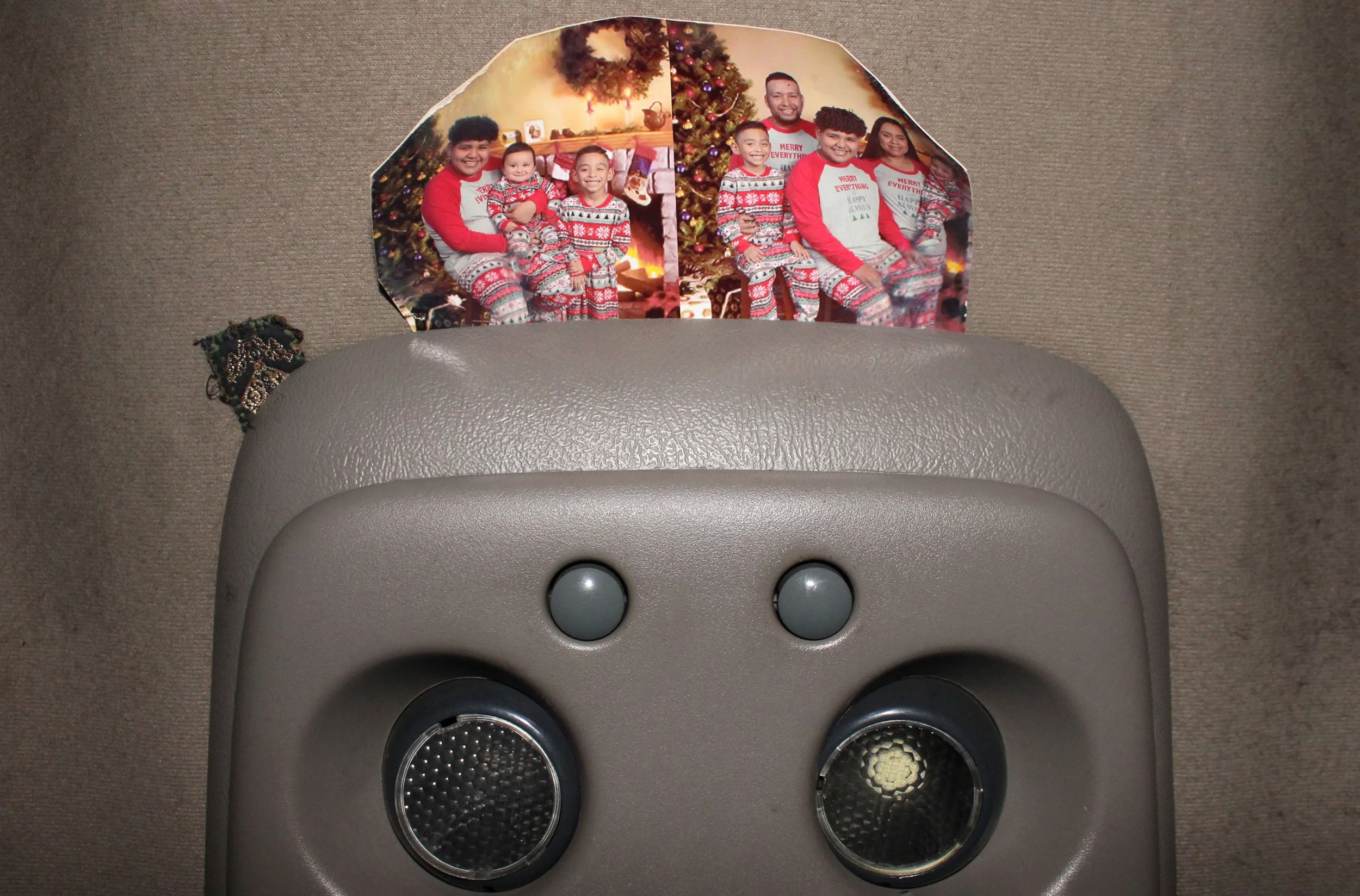 Juan Gutierrez, "Tradition," 2023. Never-ending memory. One Christmas in 2018, Juan Gutierrez decided to take his family to a studio and continue a tradition. Ever since that Christmas, his family has participated in this beautiful bond that brings t