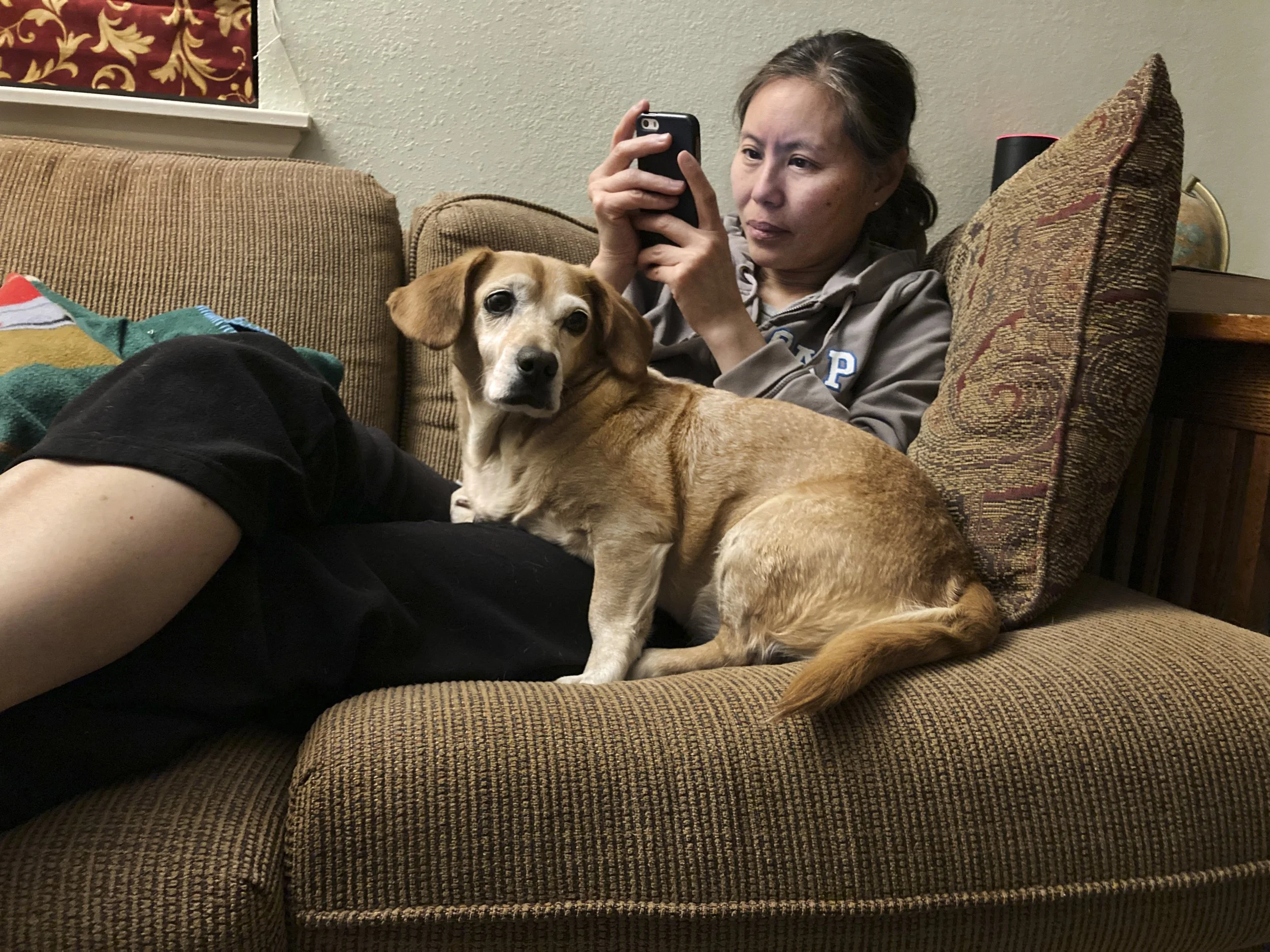 Toby Chin, "Downtime for Mom," 2022.
Although she is relaxed now, my mother was really stressed at work because none of her patients were wearing masks.