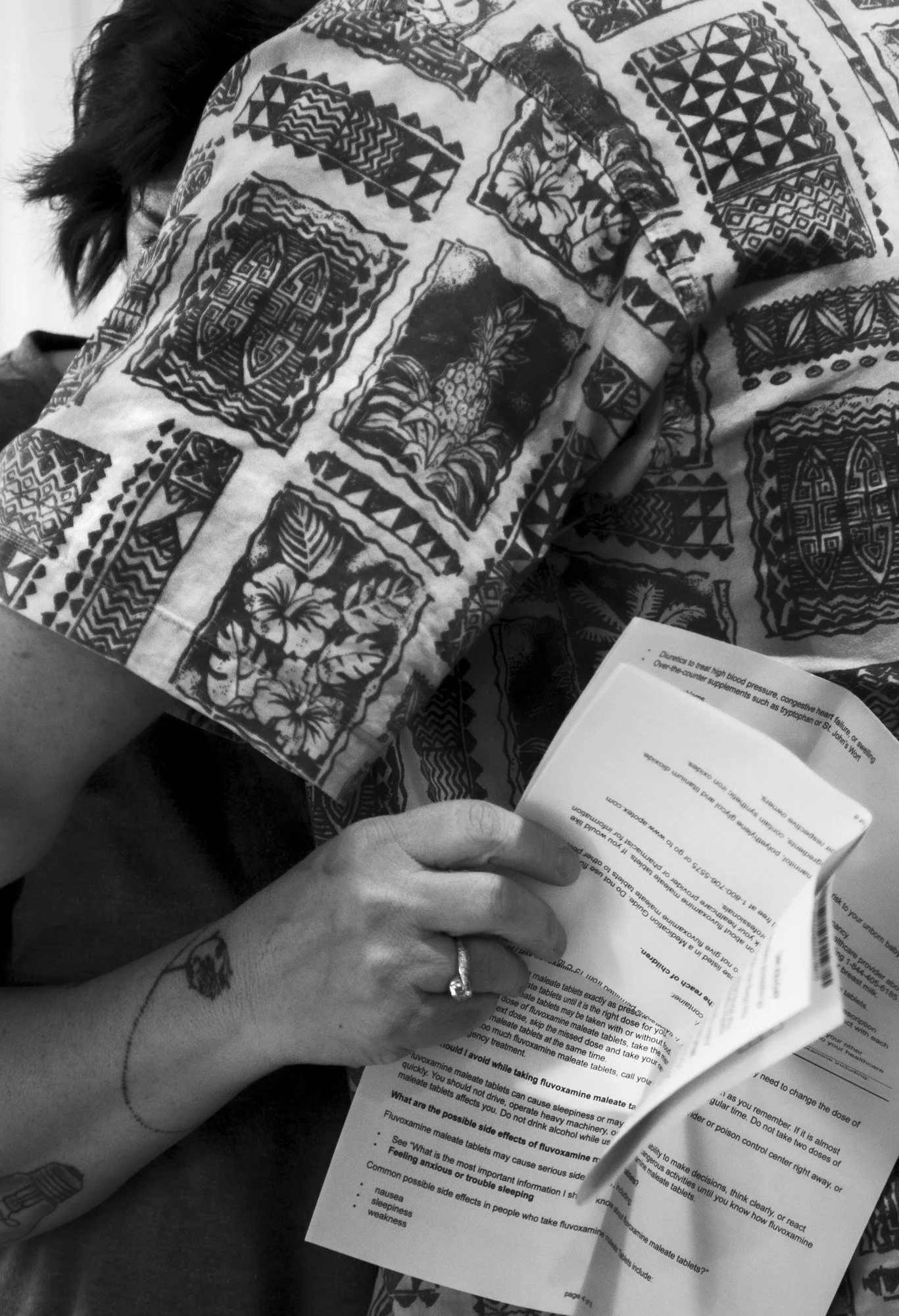 georgia rosenthal, "Mail," 2022.
Bills came in the mail, and my stepdad came home. This photo represents the exact moment when the embrace is needed.