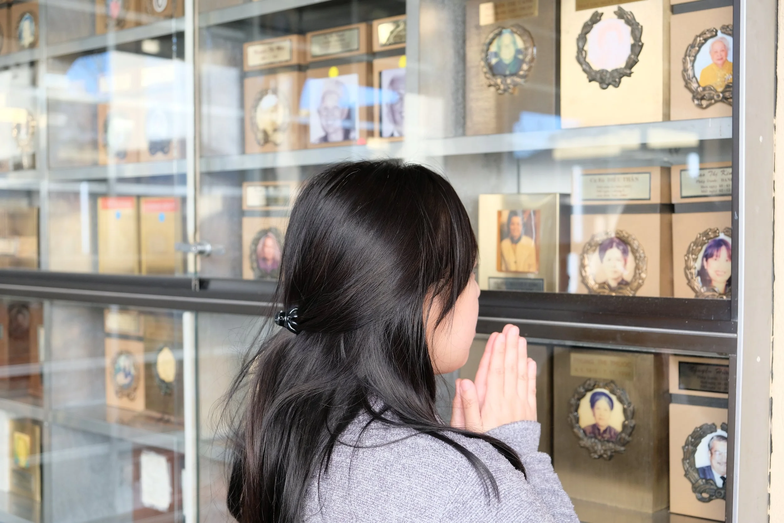 Ian Nguyen, "Talking to Her Mom," 2020. "They say, “There’s nothing like a mother’s love for her children,” but it could be also said, “There’s nothing like a daughter’s love for her mom.” My mom always takes a few moments to “chat” with her mom."