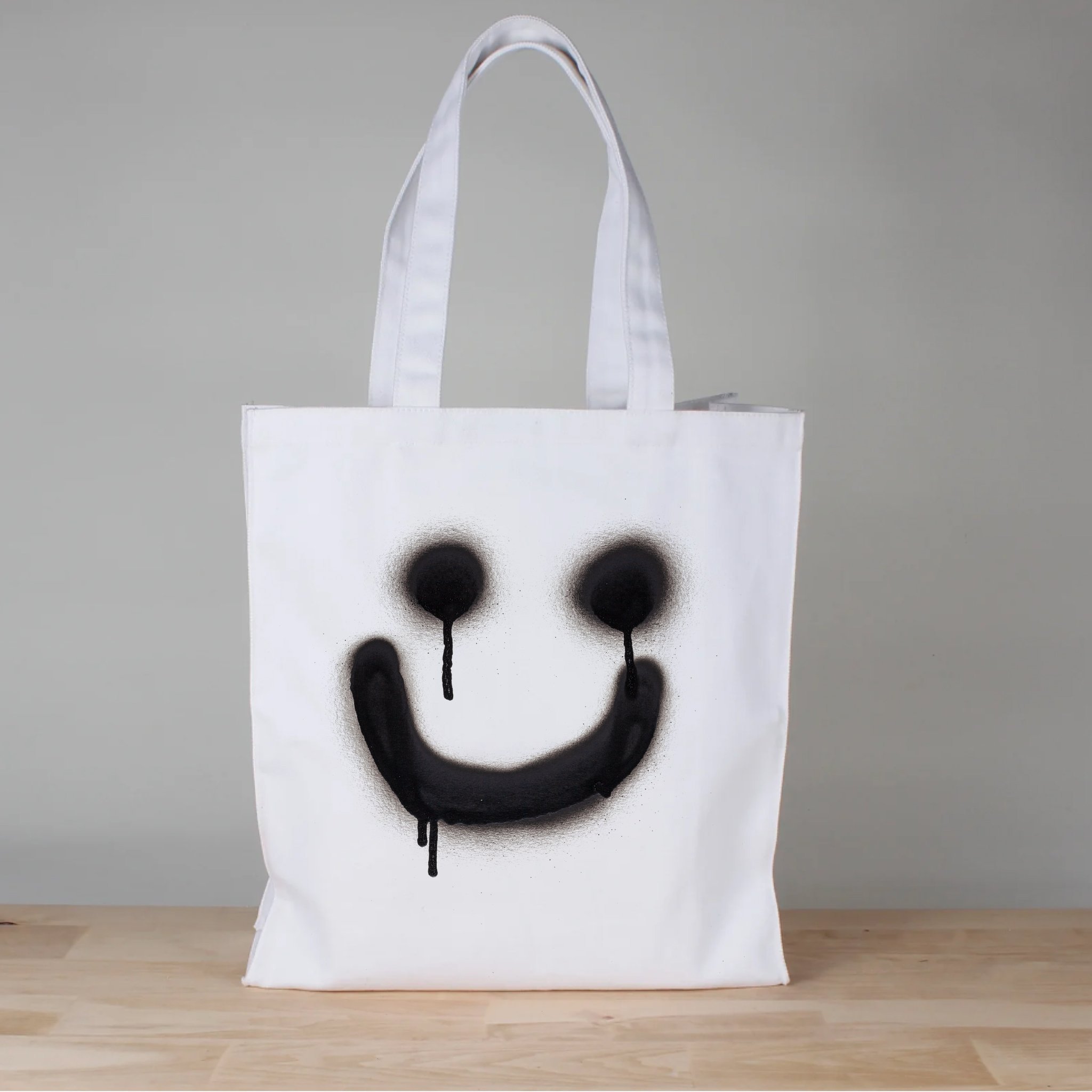 Smiley Tote Black