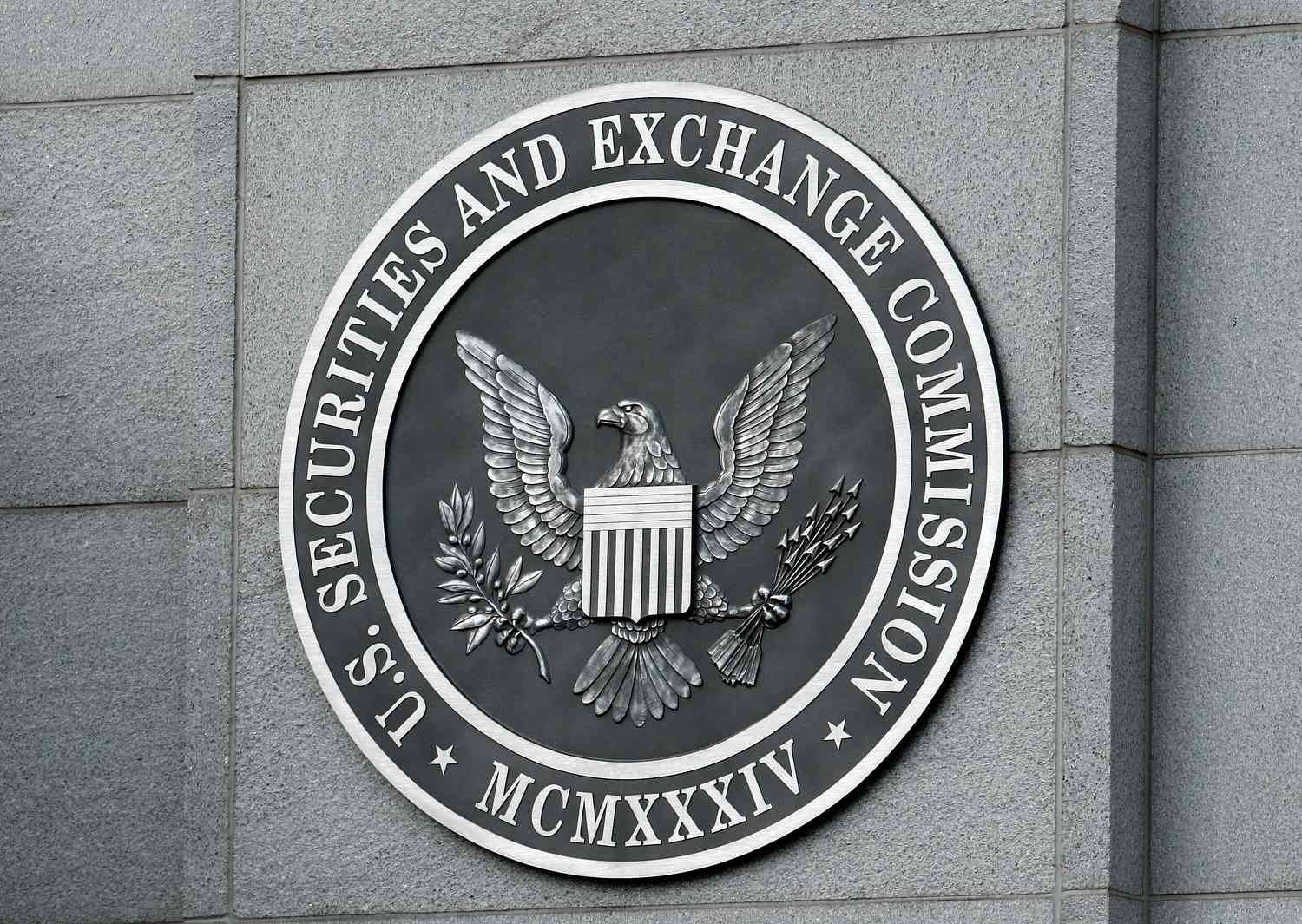 Crypto in Transition: A Regulatory Crossroads for Digital Assets, Tokenization, and ETPs