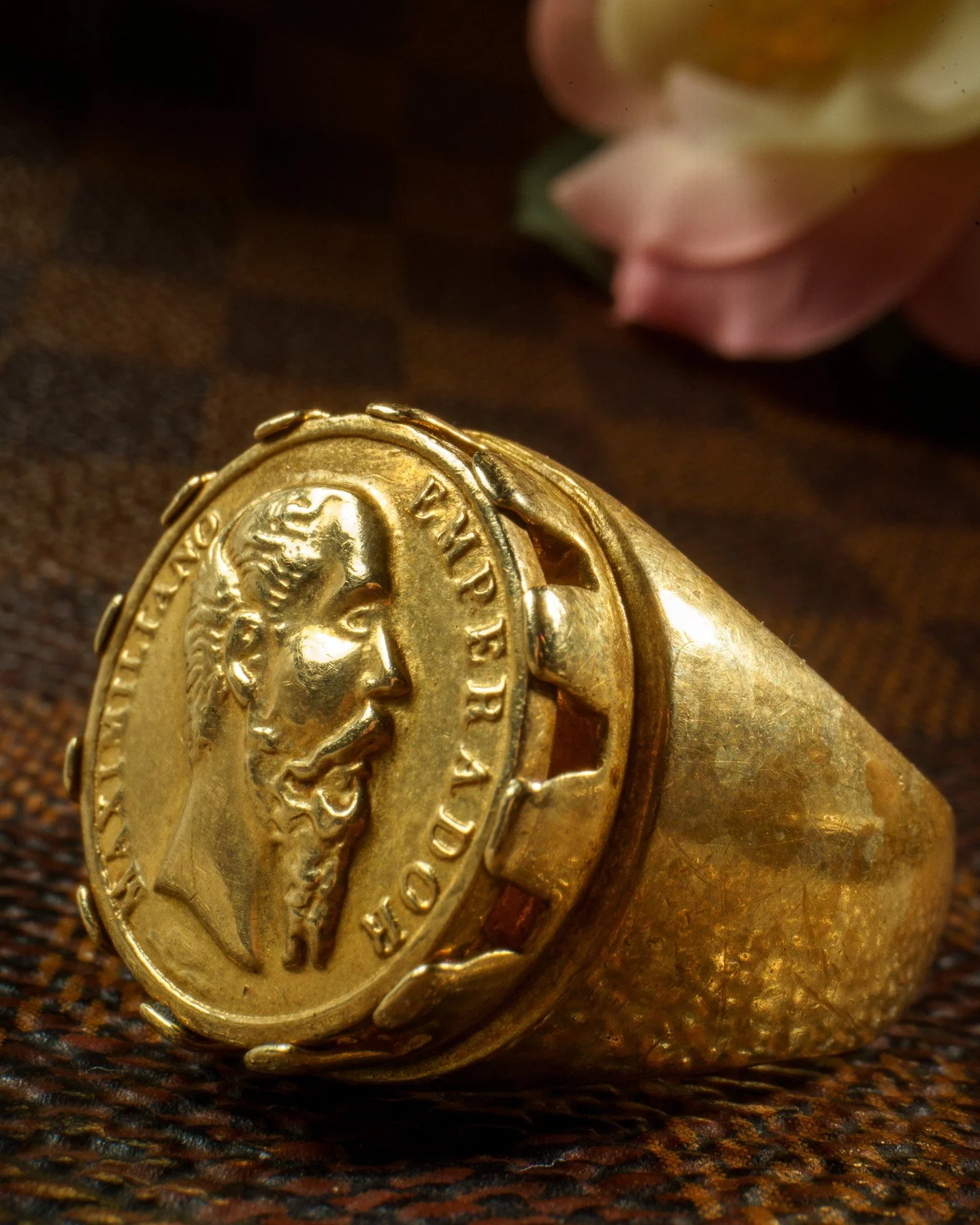 Signet rings were made to seal the deal. Let's make one.