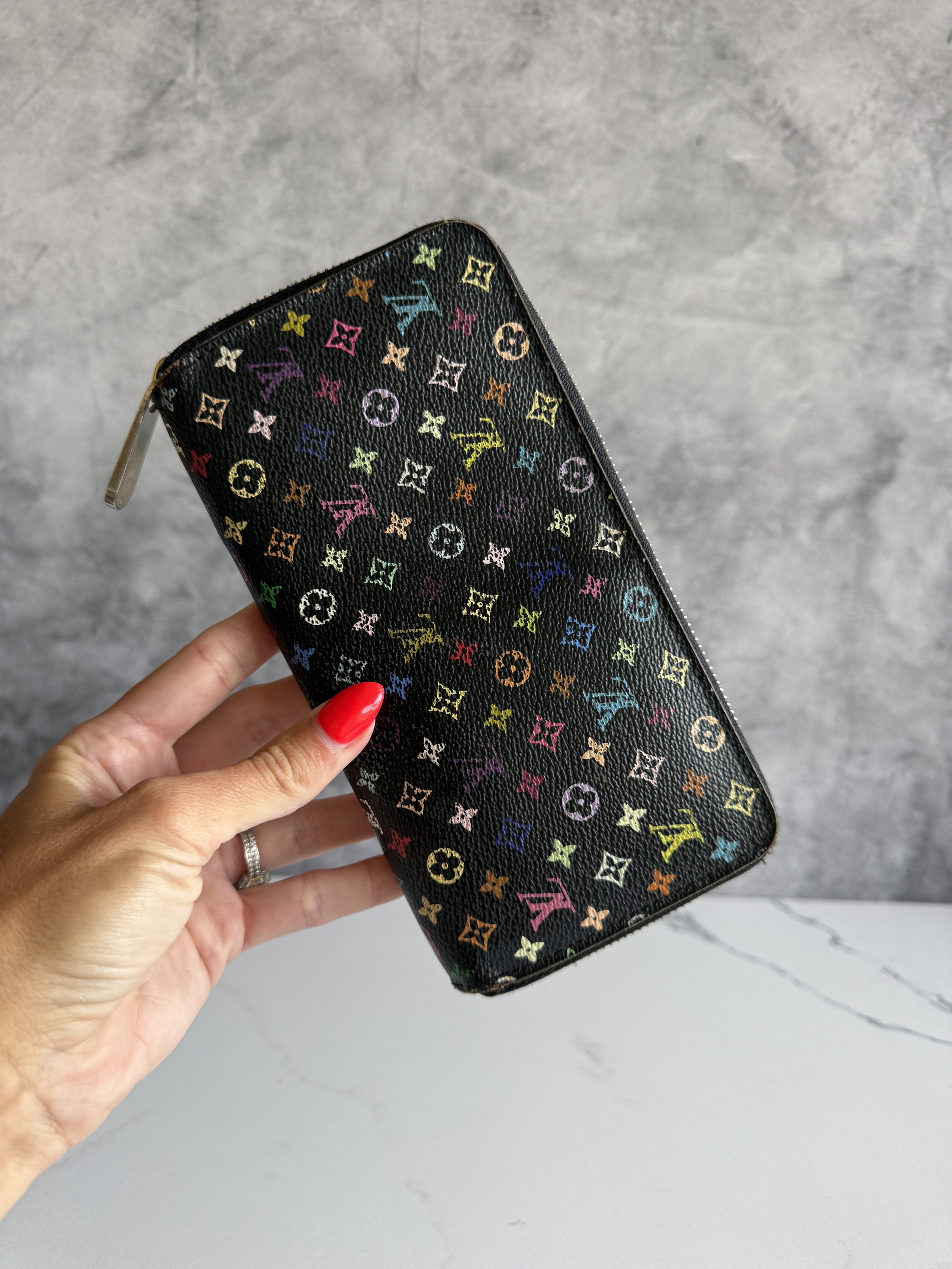 Louis Vuitton Zippy Wallet