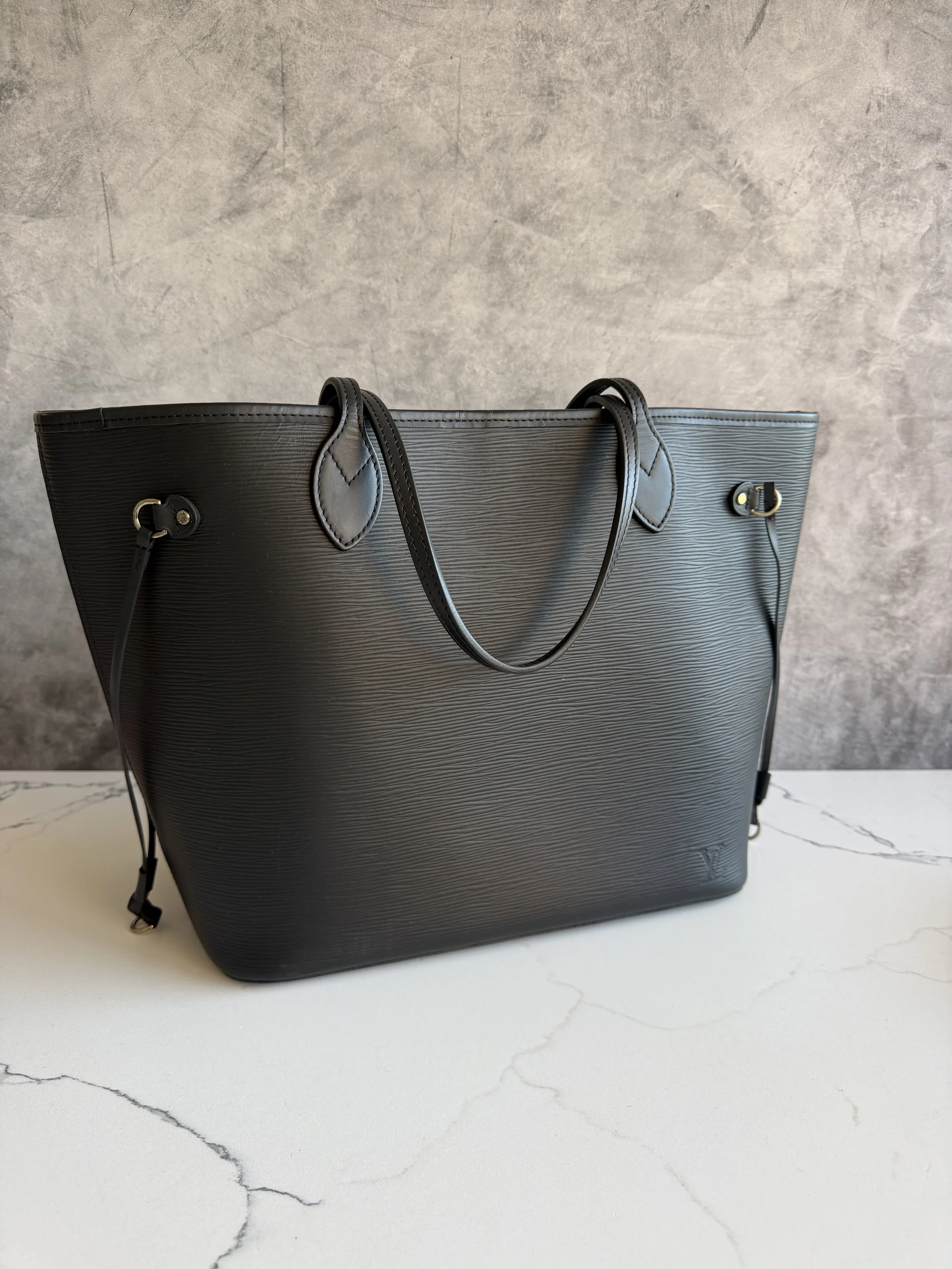 Louis Vuitton Neverfull Epi MM