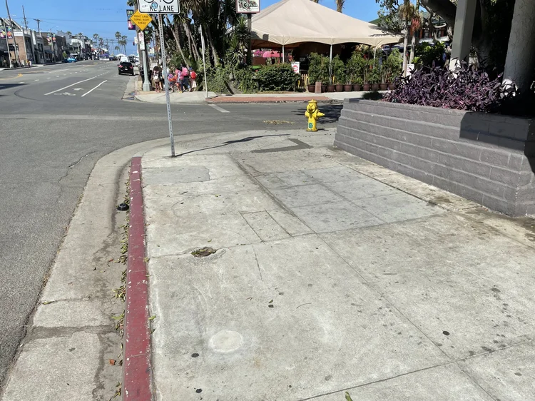 Roadway and walkway reconstruction project in Venice