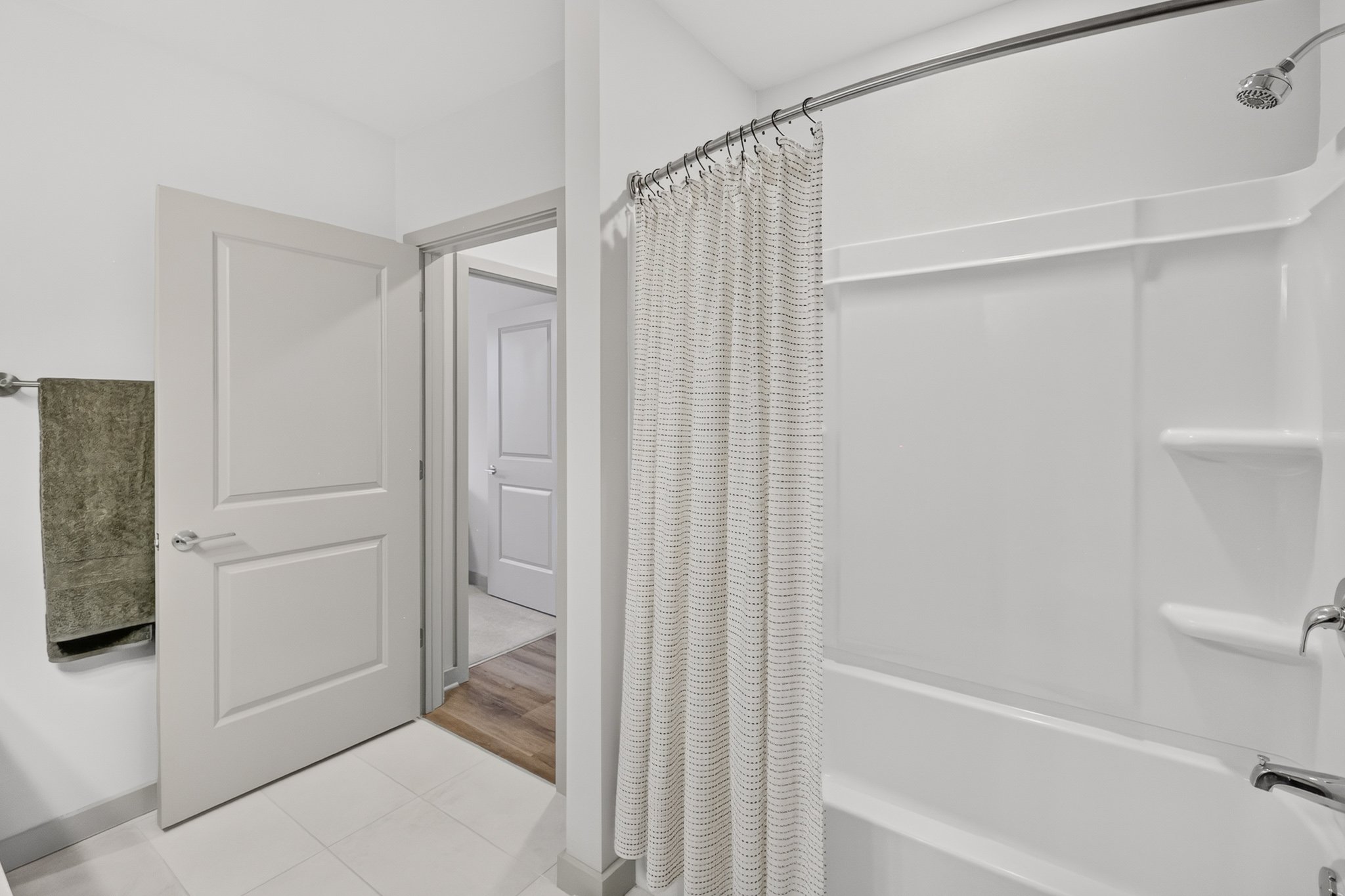 Southcrest Reserve (WEB) (1-BED) (12 of 15).jpg