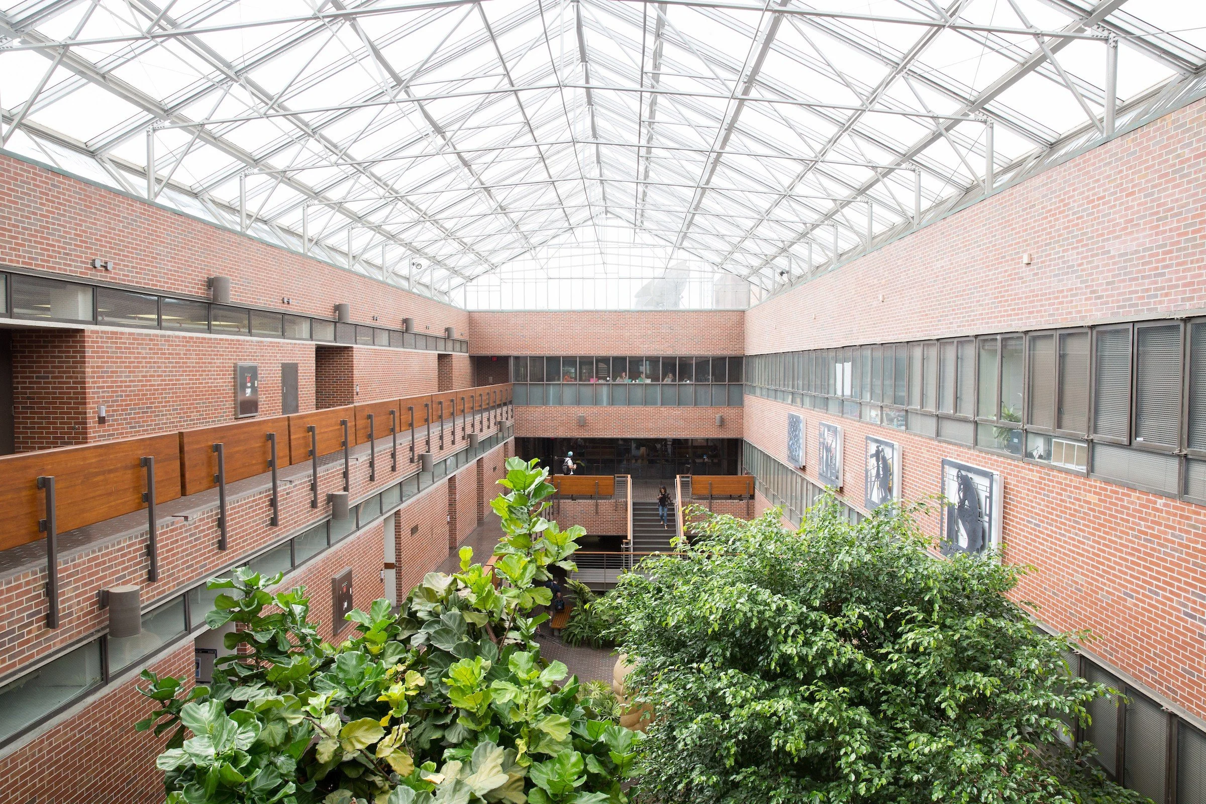 College of Journalism and Communications building