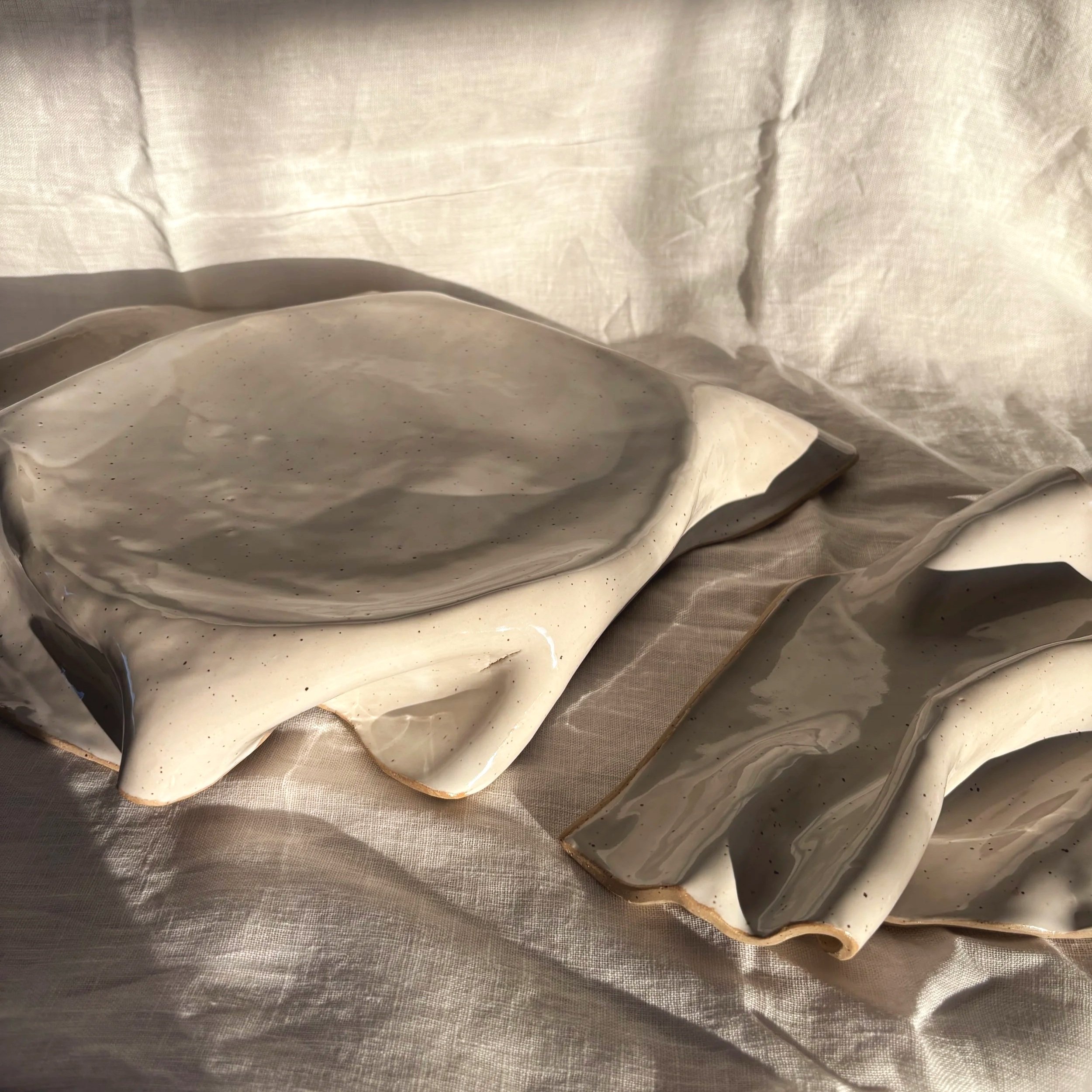 Fabric Stand Platter