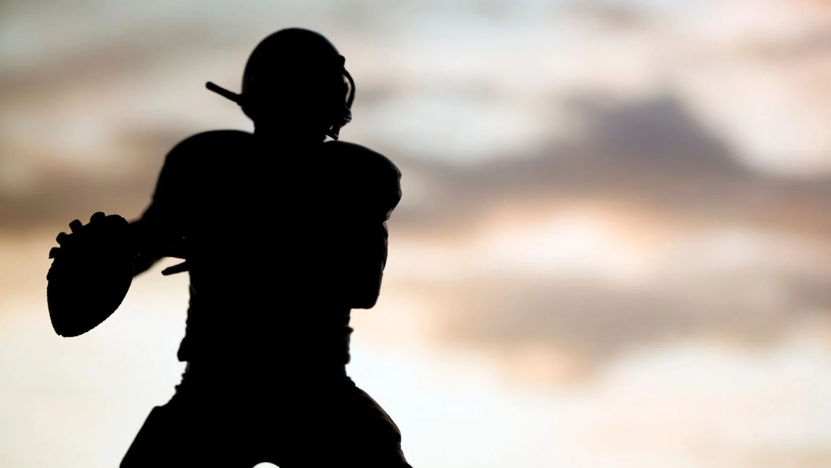 Premier QB Training Southern Maryland: Develop Your Quarterback Skills with Real Deal Athletix