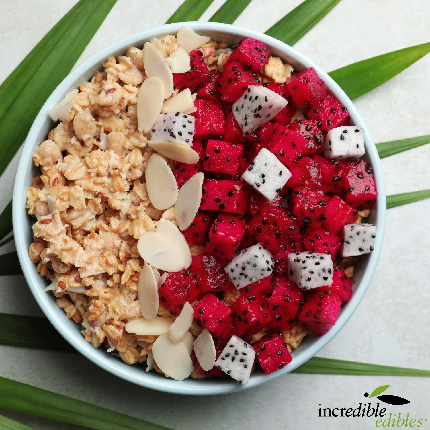 Dragonfruit breakfast bowl.jpg