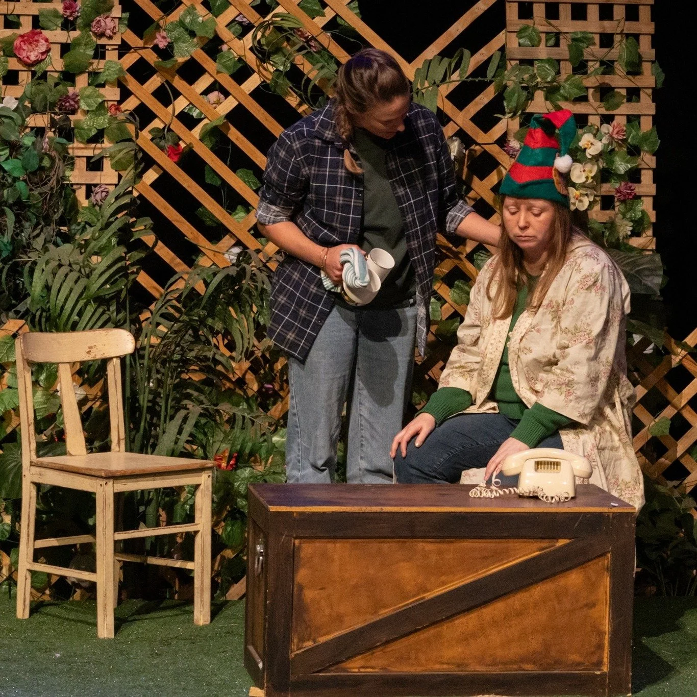 π 24 TP
π» Play Title: The Call
βοΈ Writer: Pete Monaghan
π¬ Director: Scott Hill
π Actors: Carol Lawton, John Charles, Jack Steen and Elja Parsons
π€ Proudly Presented by: Play Every Day & Mount Barker District Council
πΈ Photo Credit: Th