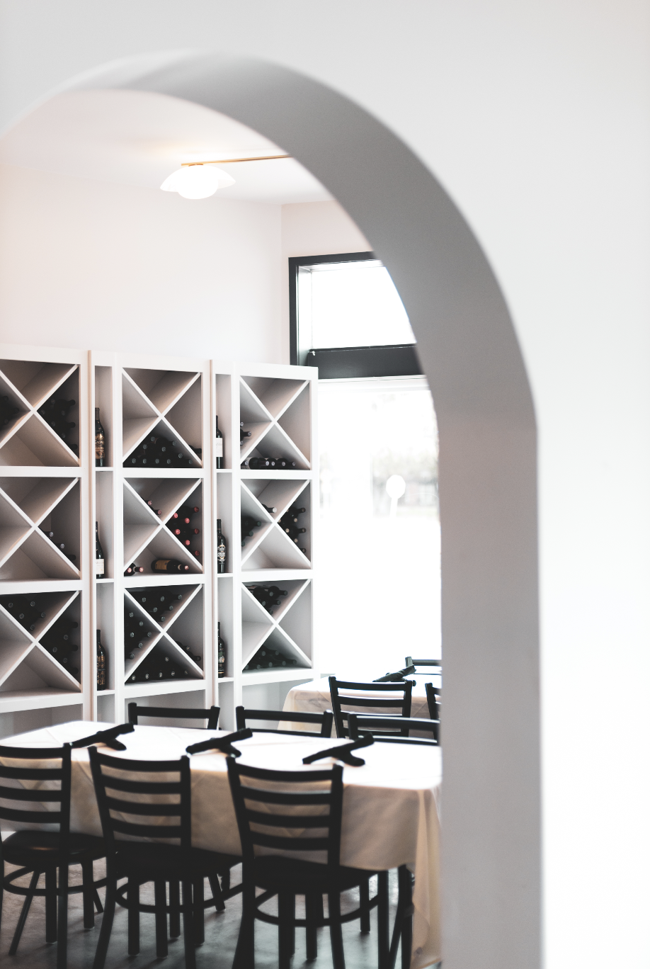 Winslow's Wine Cafe