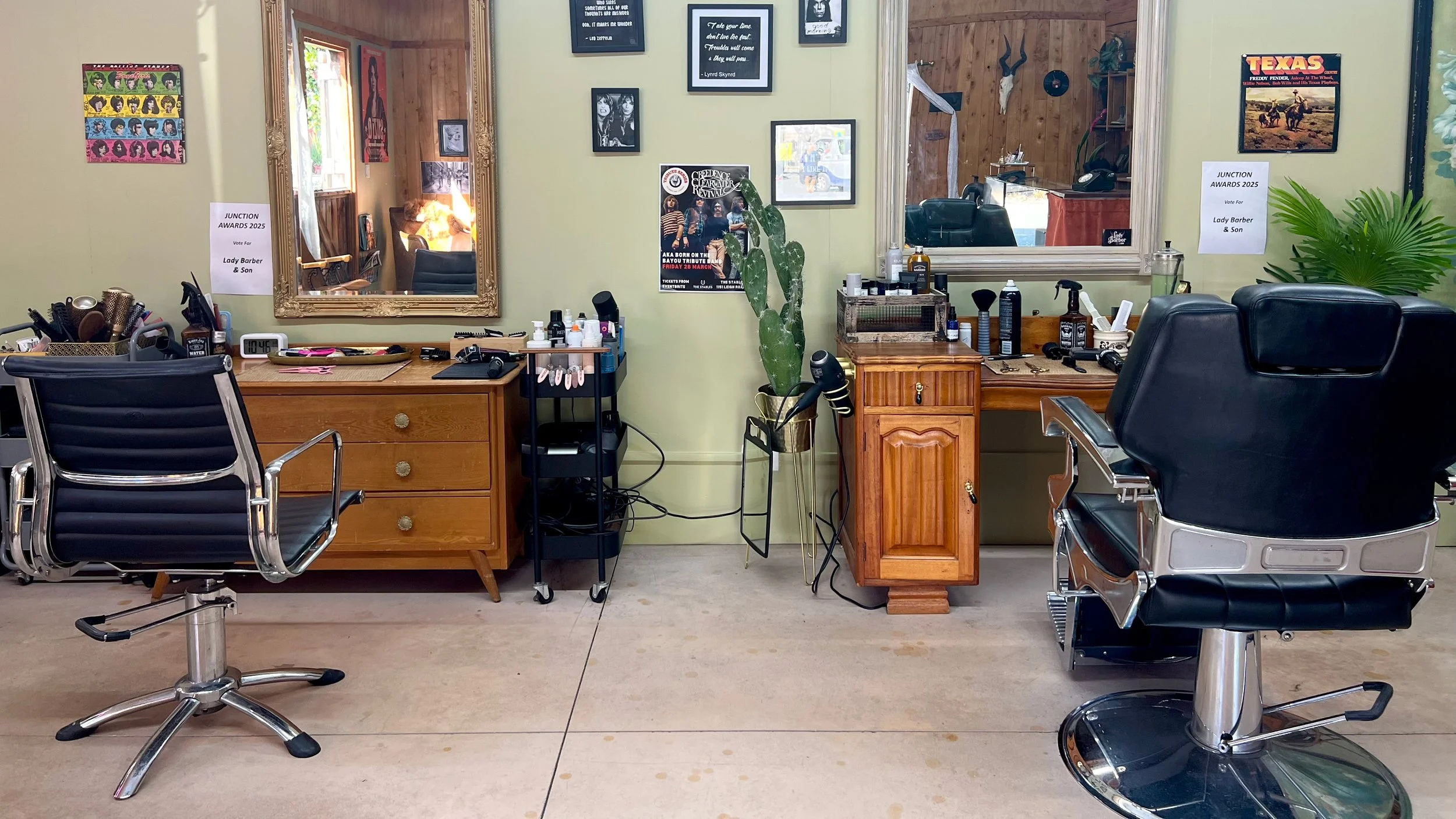 new-shop-lady-barber3.jpg