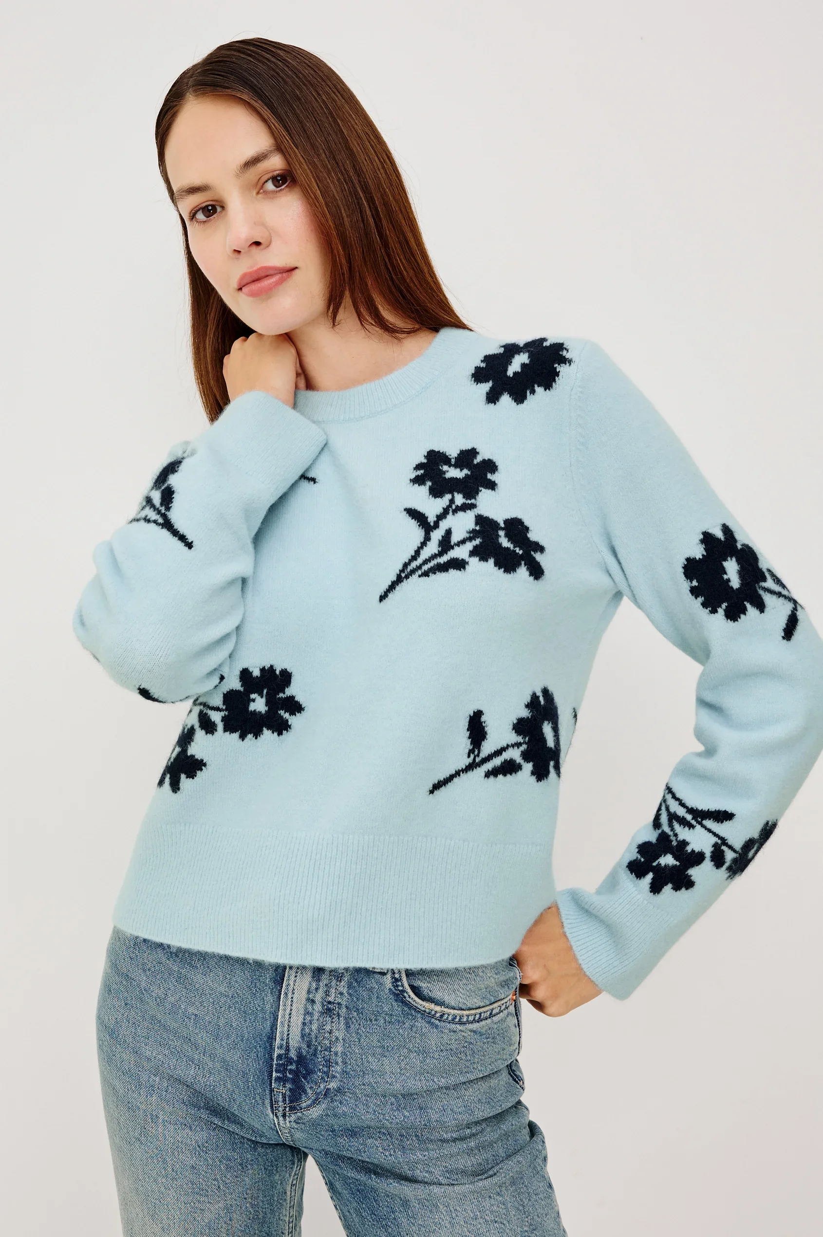 ANISE-WINTER-BLUE-FLORAL-1-835A-354B-8563.webp