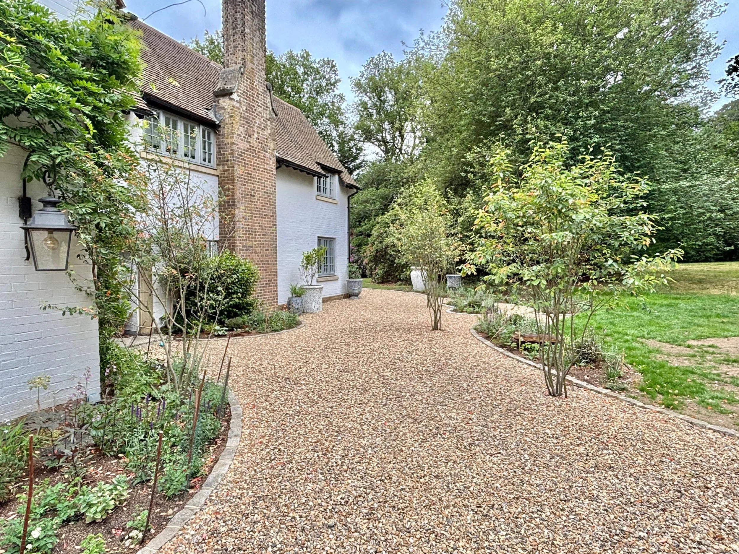 Country house gravel garden