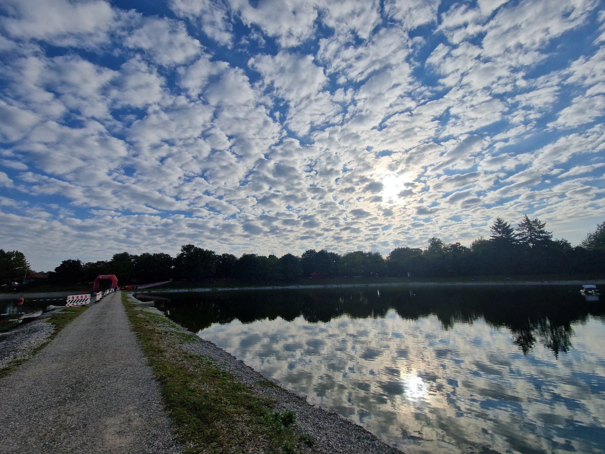 e9b3959e-0df5-44a0-b7fb-7568305a5087.jpg