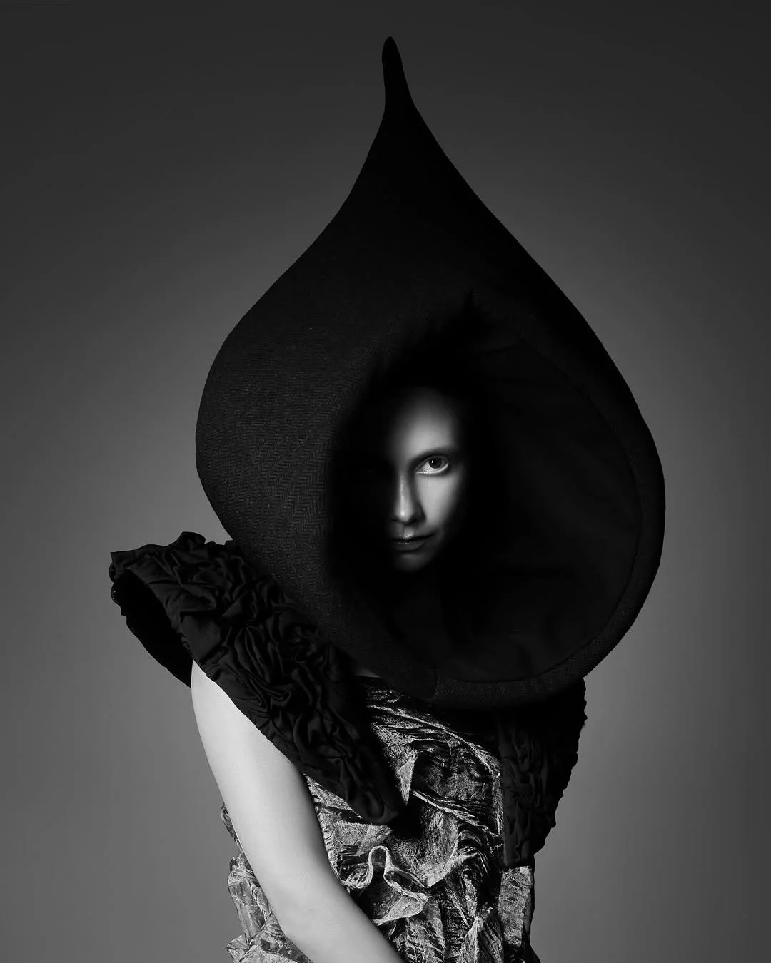 HauntedMag0725 04.jpg