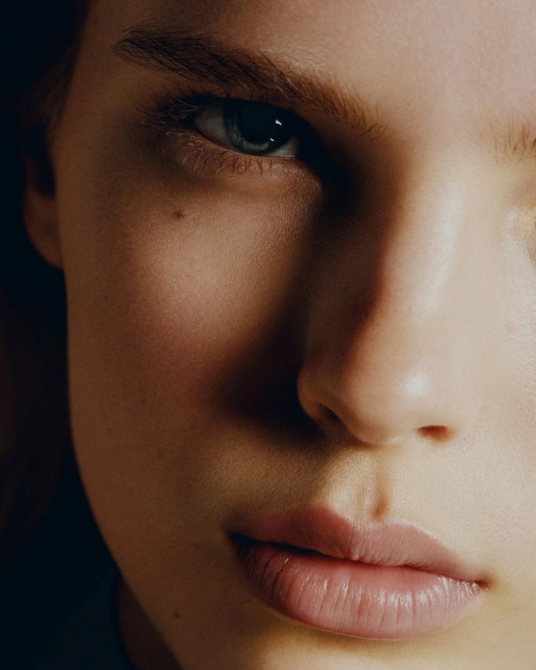 NICOLE PIHAMAA by Adam Amouri